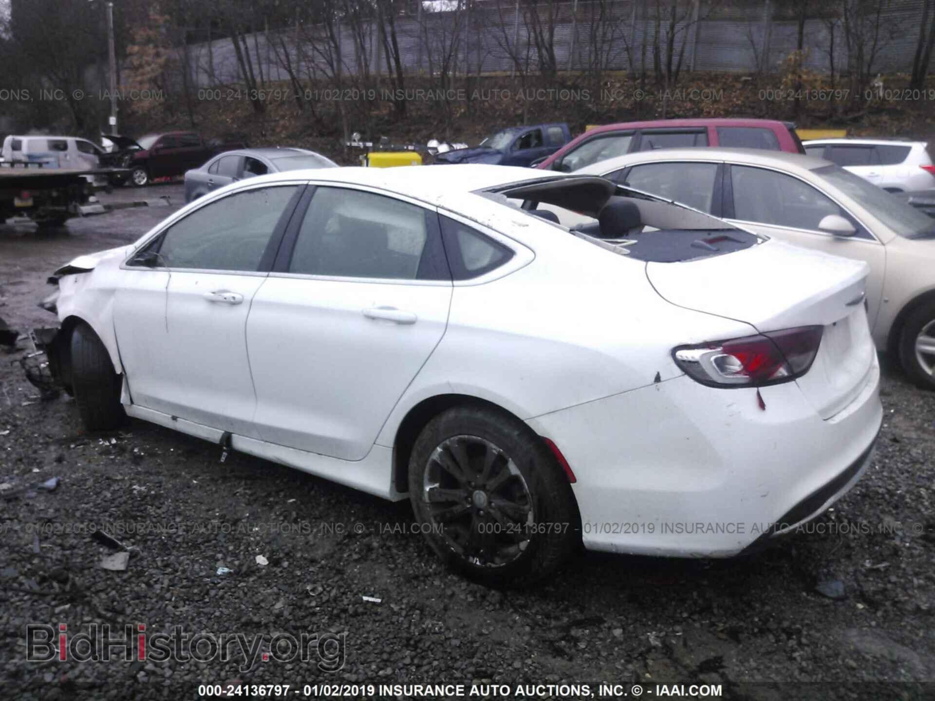2015 CHRYSLER 200 - VIN: 1C3CCCABXFN683086 - Photo 3