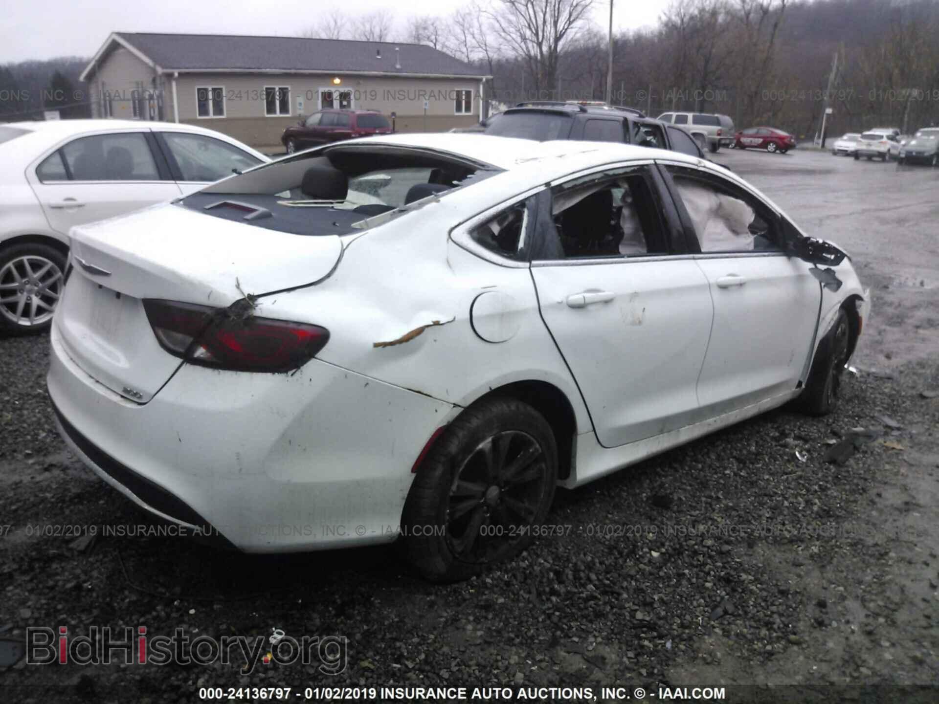 2015 CHRYSLER 200 - VIN: 1C3CCCABXFN683086 - Photo 4