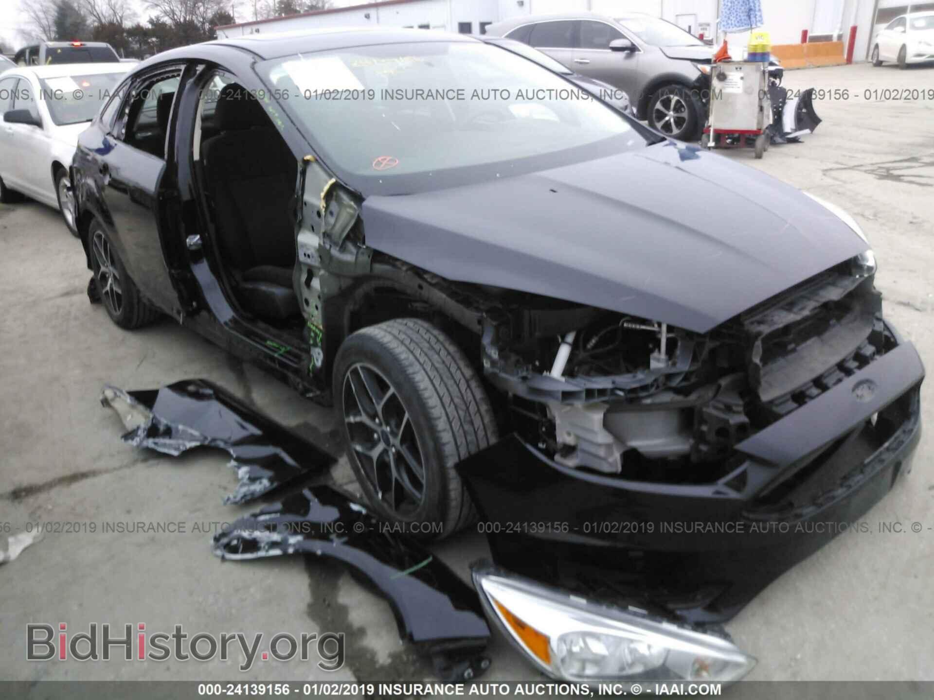 2016 FORD FOCUS - VIN: 1FADP3F2XGL220395 - Фото 6