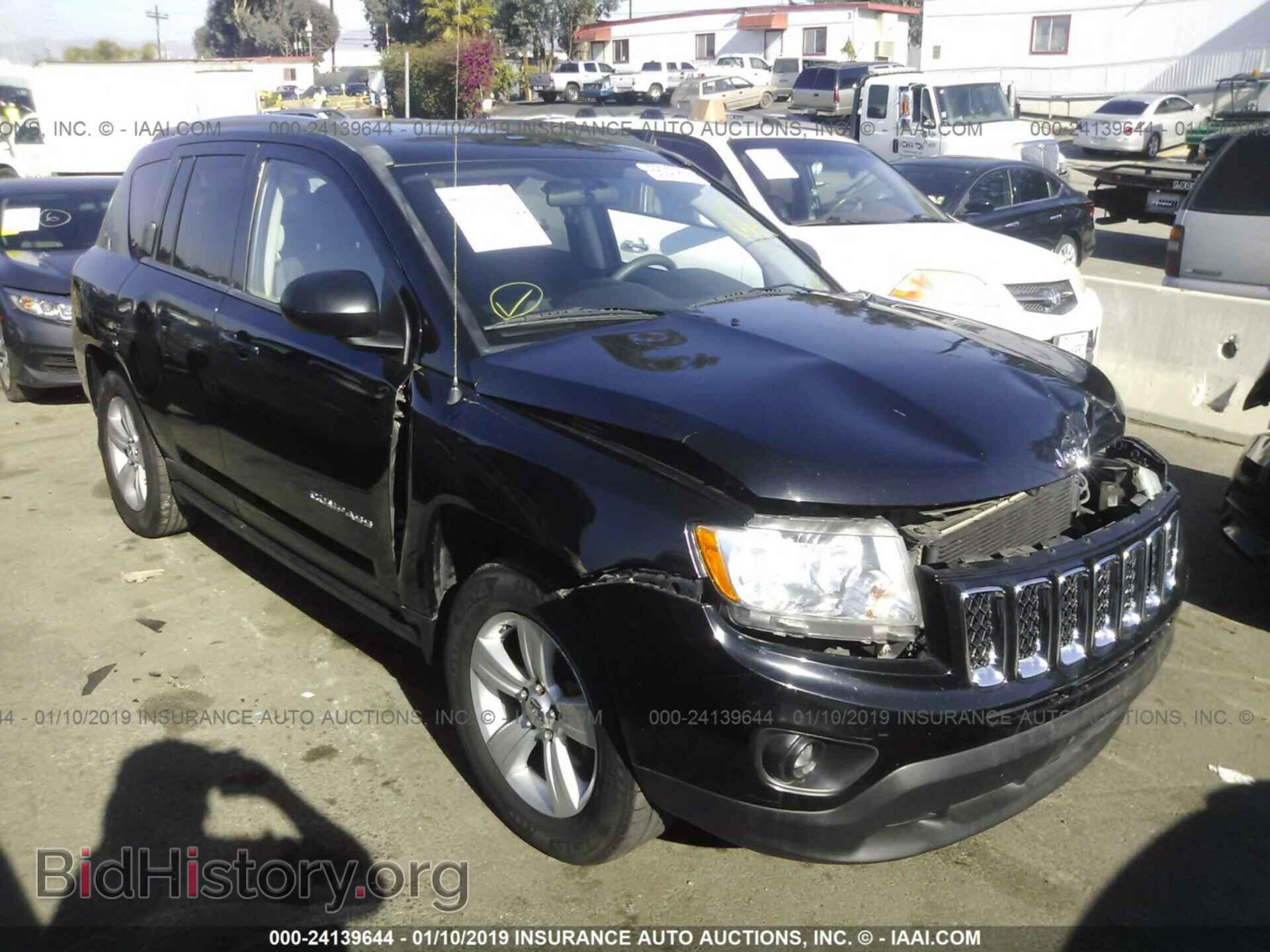 Фотография 1C4NJCBA7CD636387 - JEEP COMPASS 2012