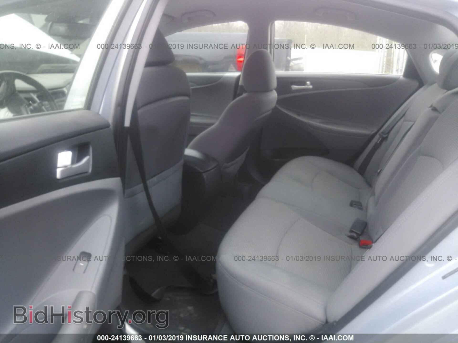 2012 HYUNDAI SONATA - VIN: 5NPEB4AC2CH319892 - Фото 8