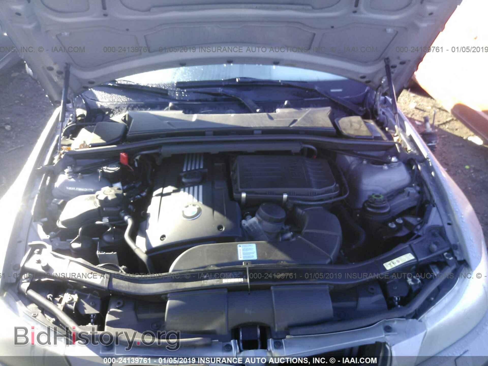 2010 BMW 335 - VIN: WBAPL3C58AA408463 - Photo 10