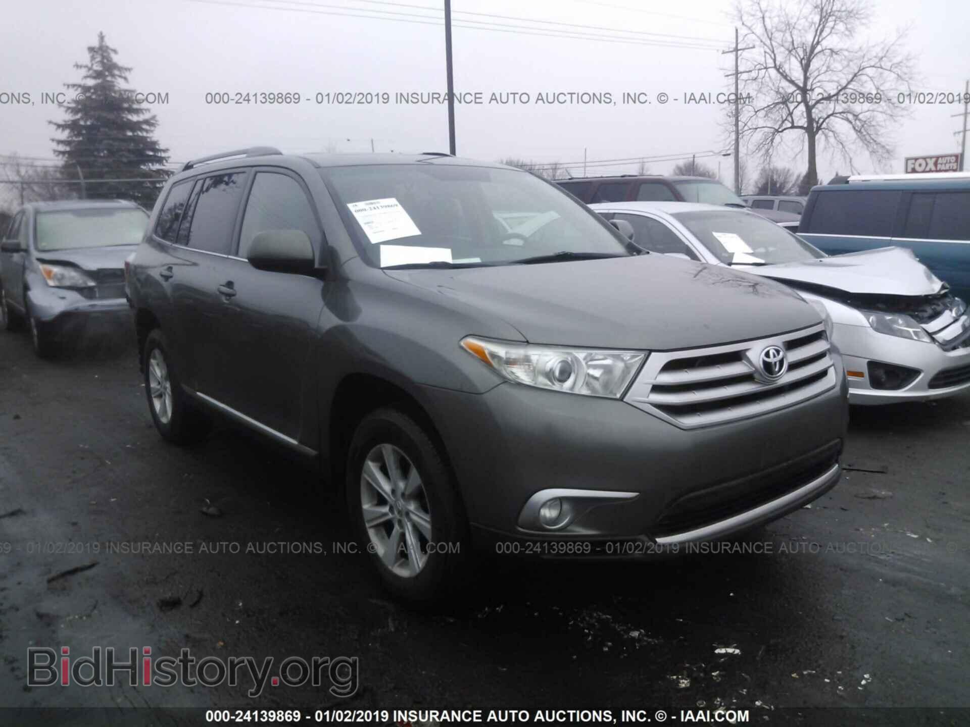 Photo 5TDBK3EH5BS067714 - TOYOTA HIGHLANDER 2011