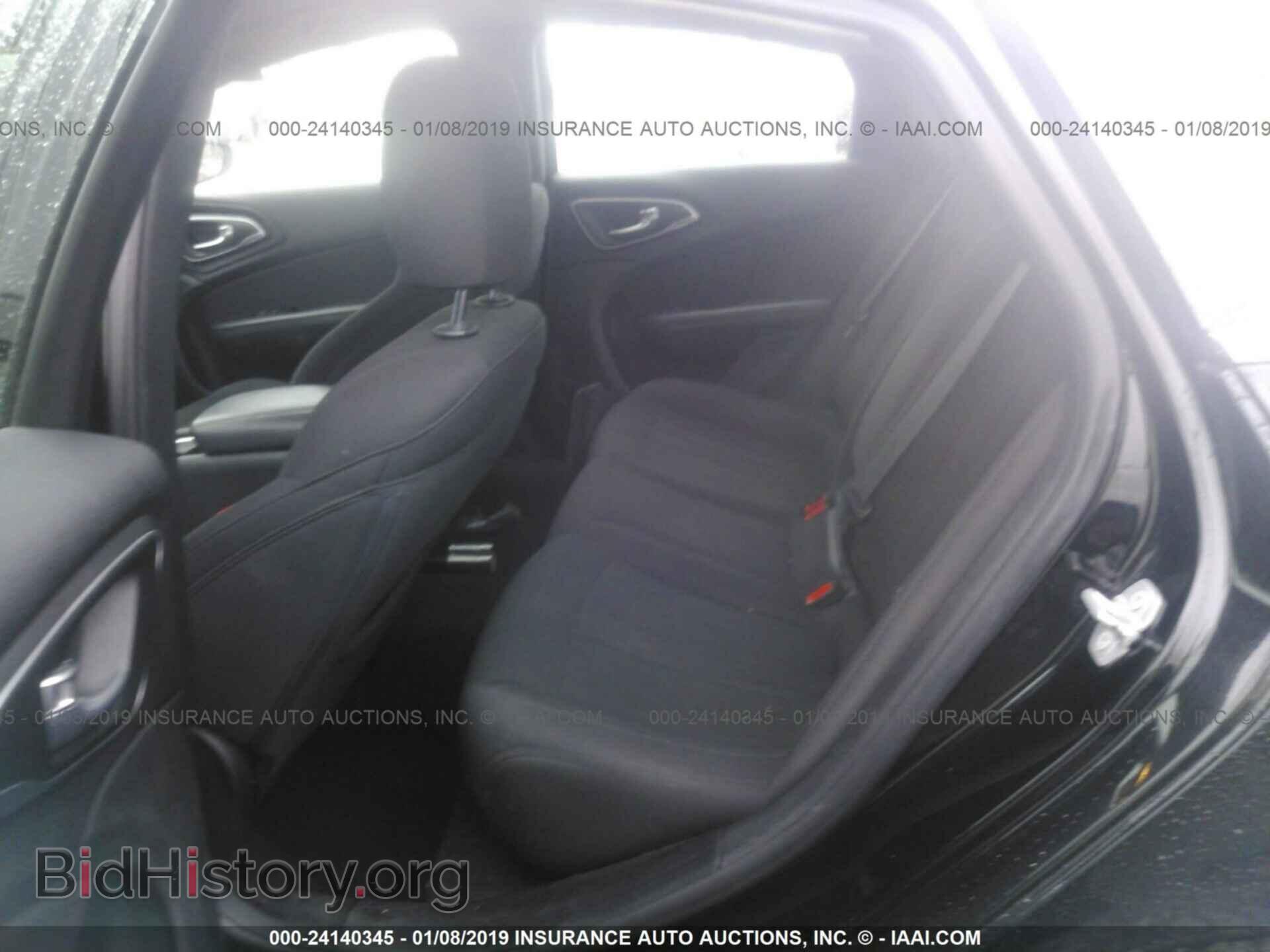 2015 CHRYSLER 200 - VIN: 1C3CCCAB1FN582809 - Photo 8