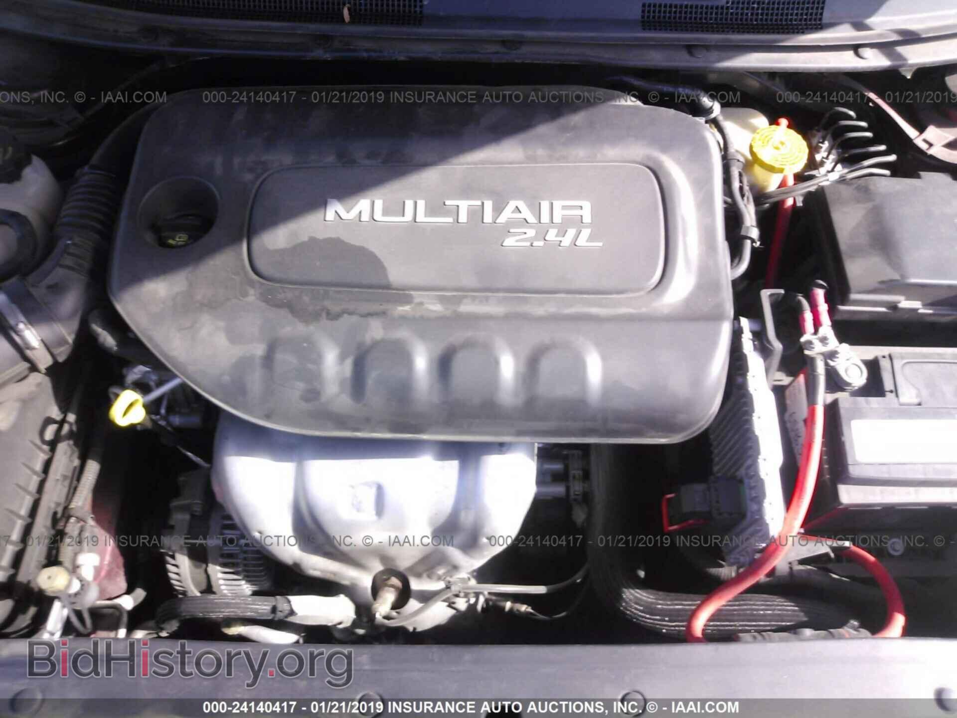 2015 CHRYSLER 200 - VIN: 1C3CCCAB3FN704473 - Photo 10