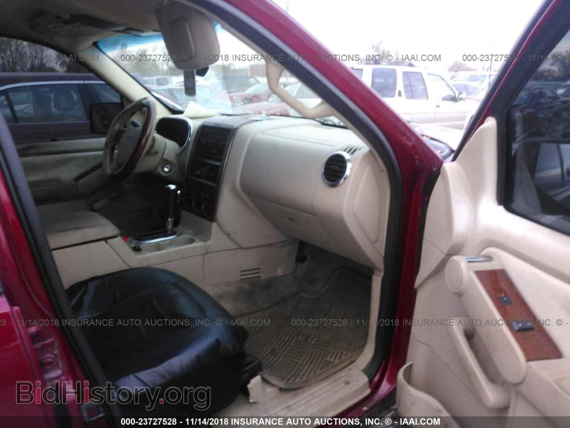 2006 FORD EXPLORER - VIN: 1FMEU64E76UB66130 - Фото 5