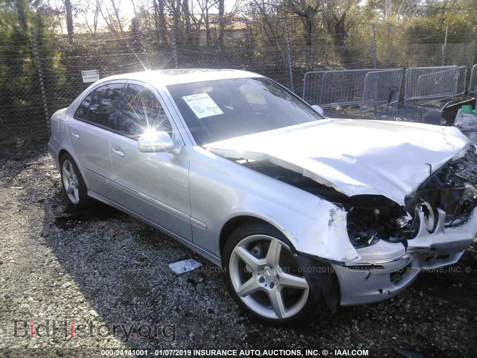 Photo WDBUF56X28B217713 - MERCEDES-BENZ E 2008