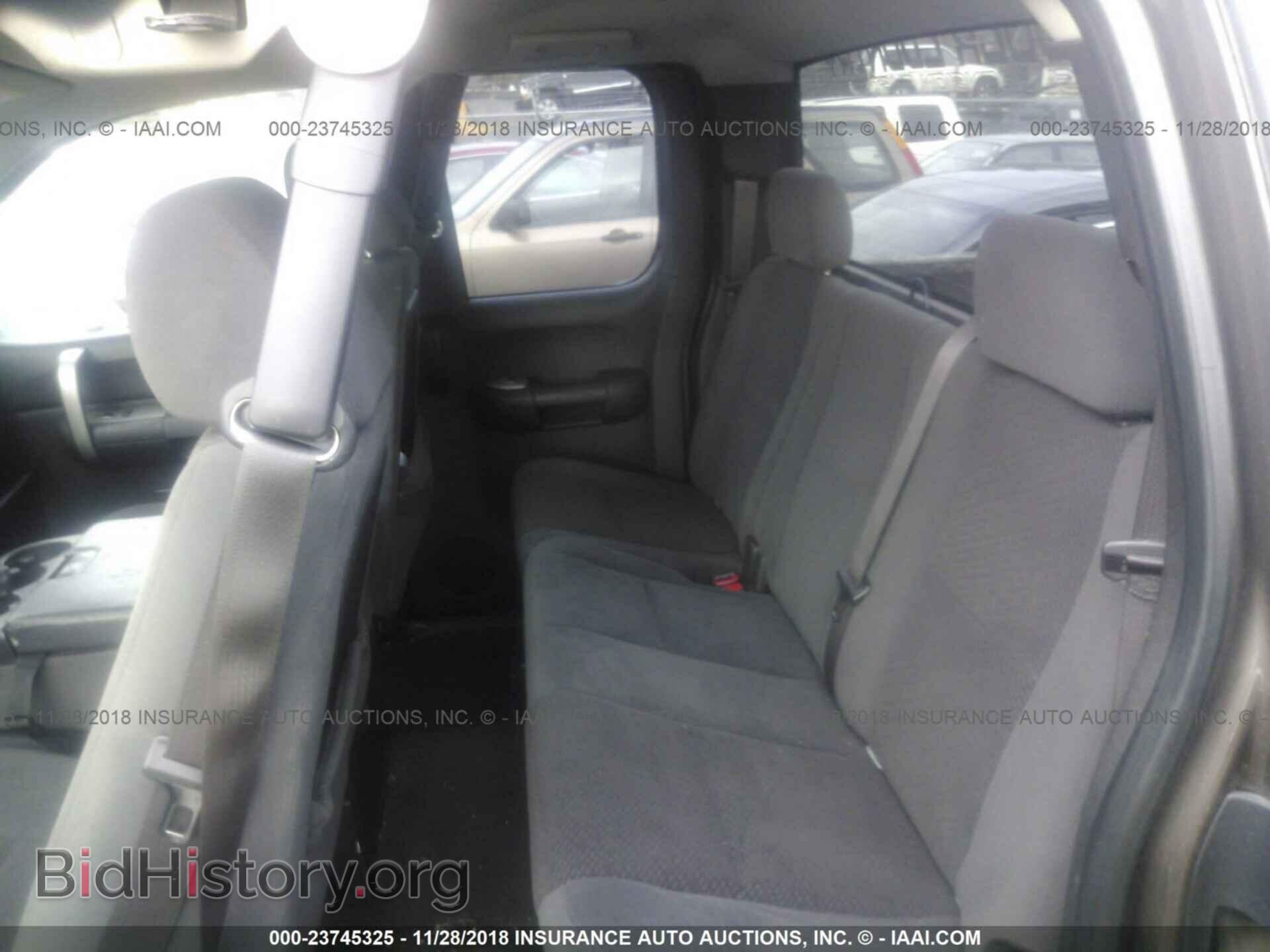 2007 GMC NEW SIERRA - VIN: 2GTEK19C771703967 - Фото 8