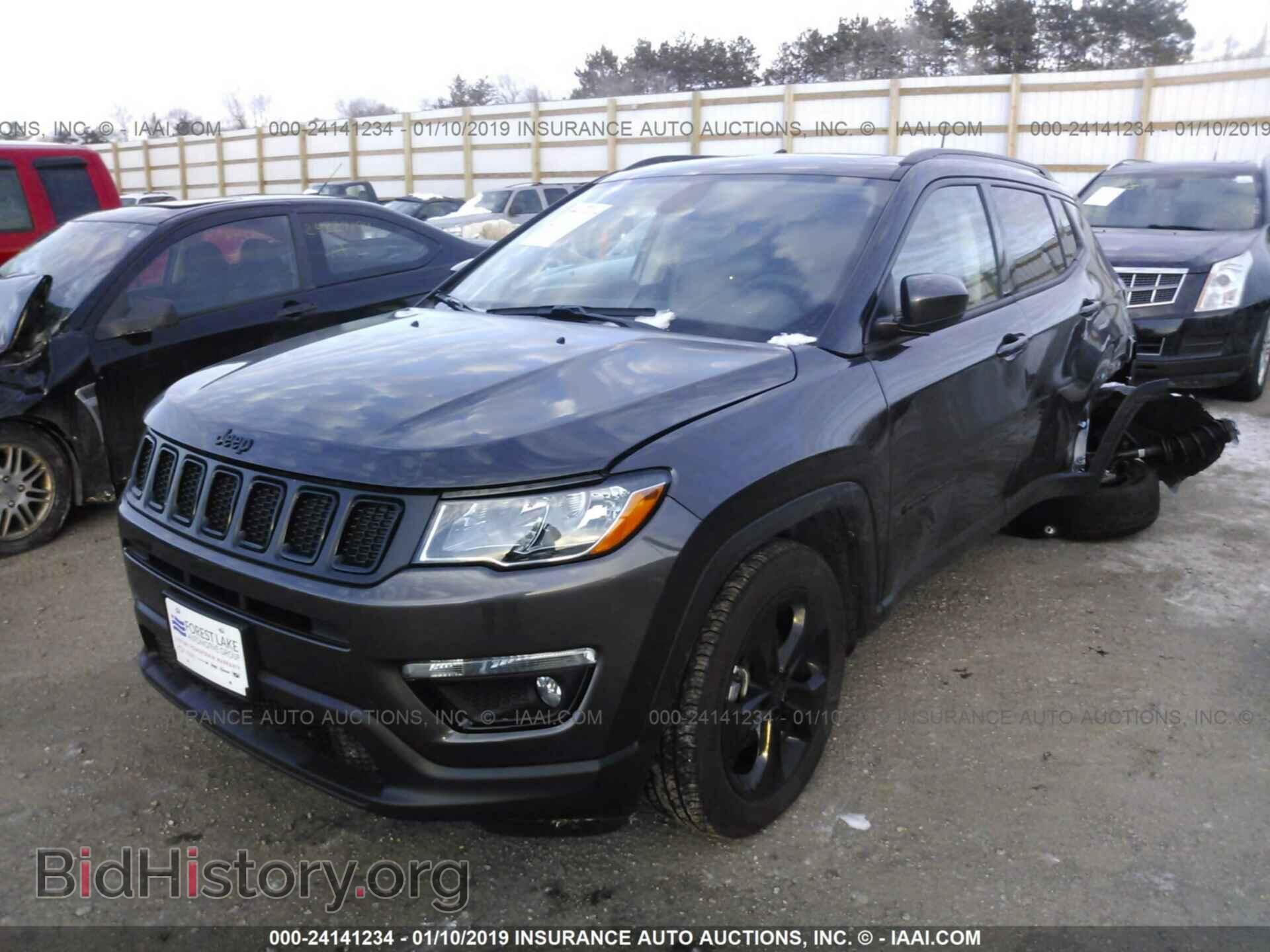 2019 JEEP COMPASS - VIN: 3C4NJDBB9KT623048 - Photo 2