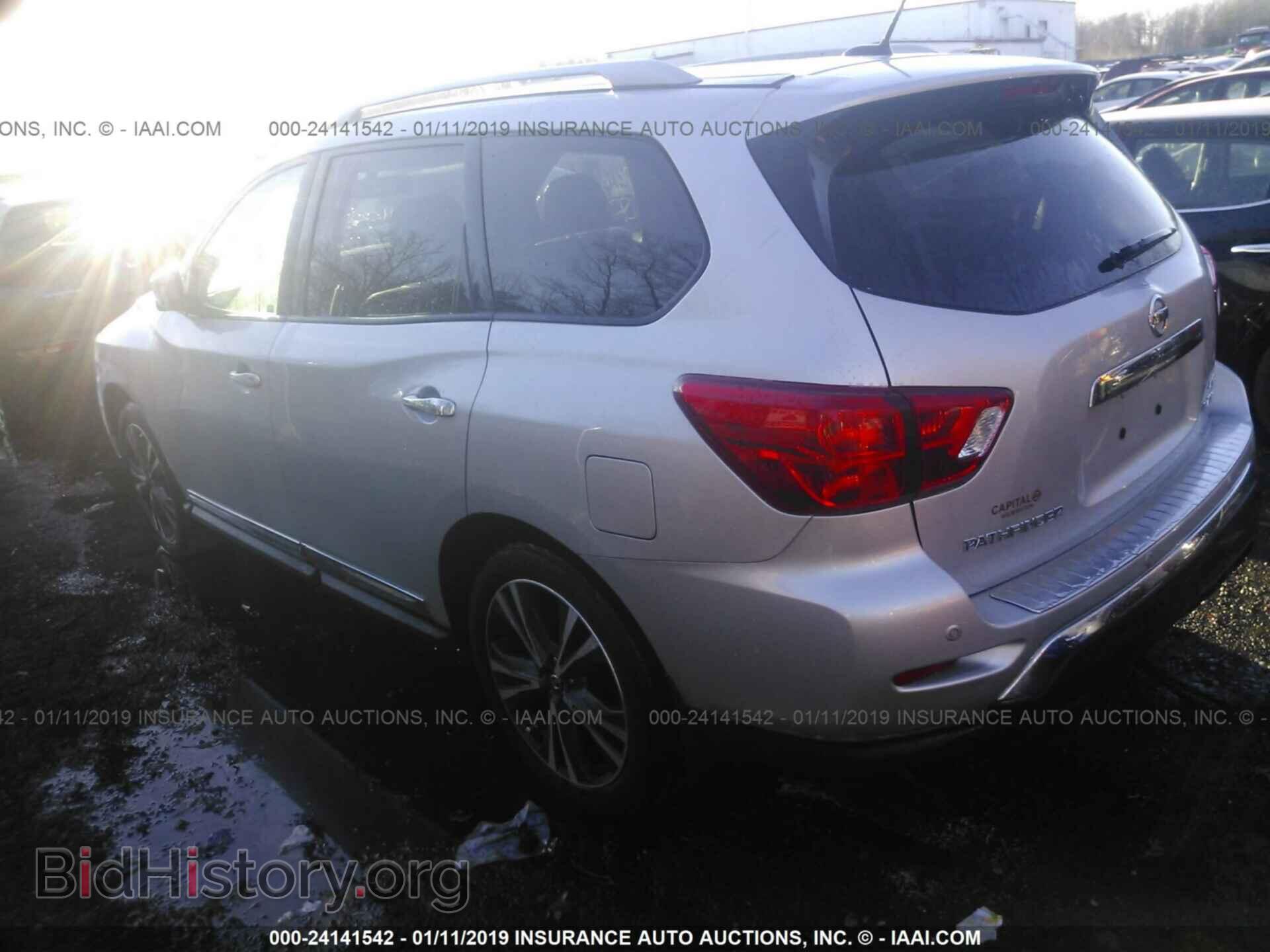 2017 NISSAN PATHFINDER - VIN: 5N1DR2MM9HC632100 - Фото 3
