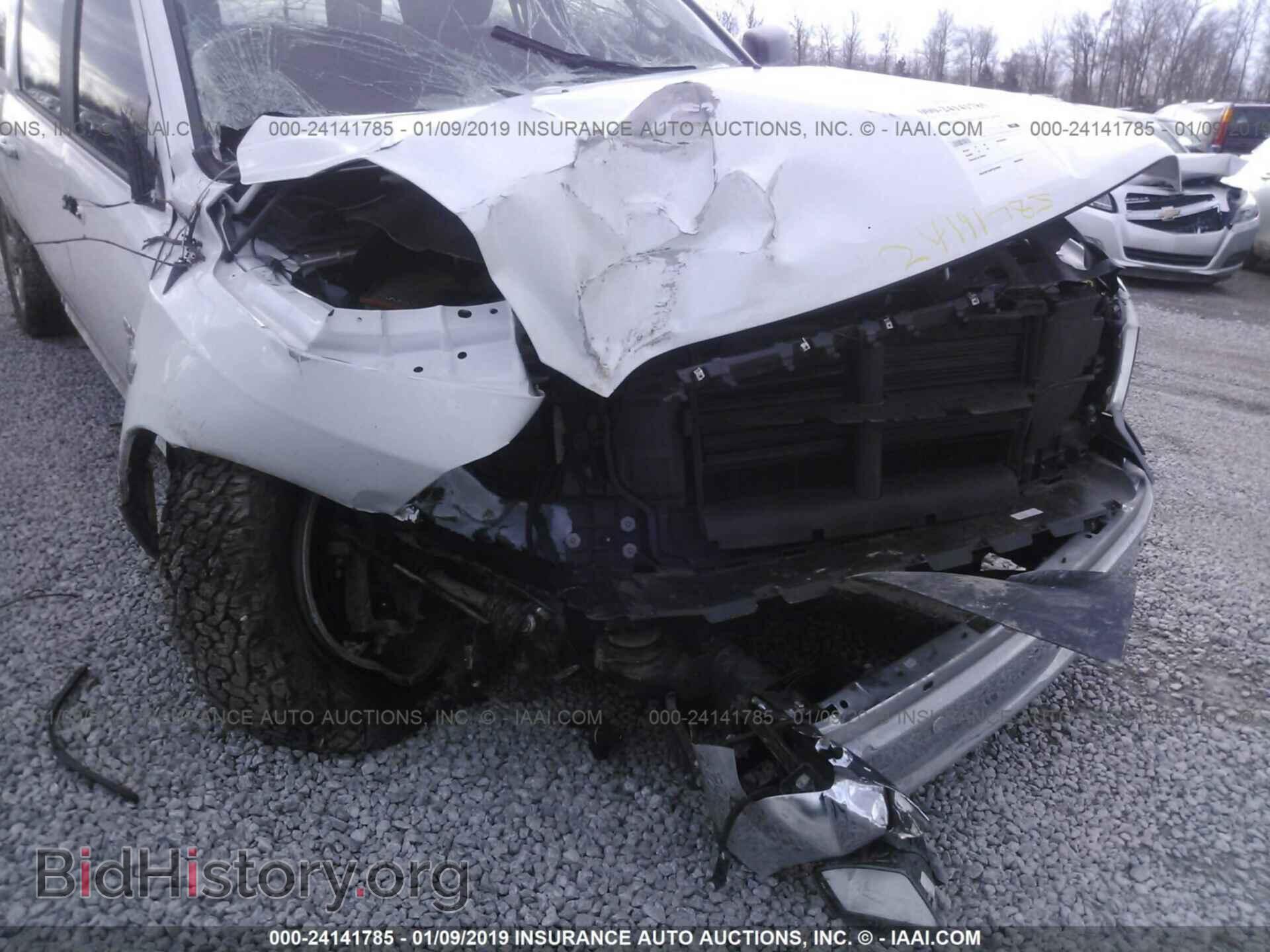 2017 RAM 1500 - VIN: 1C6RR7TT5HS547381 - Фото 6