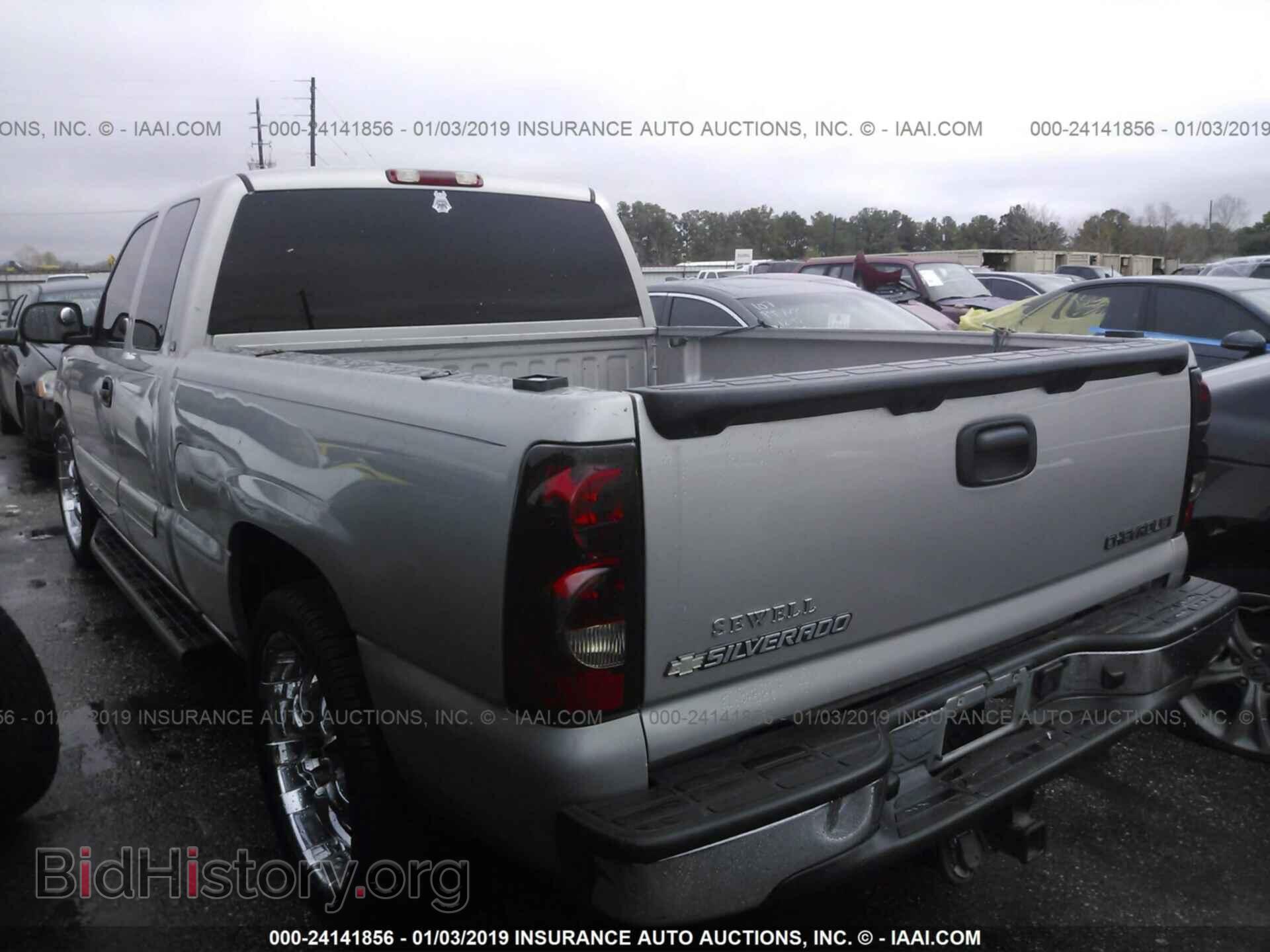 2005 CHEVROLET SILVERADO - VIN: 2GCEC19T451342725 - Фото 3