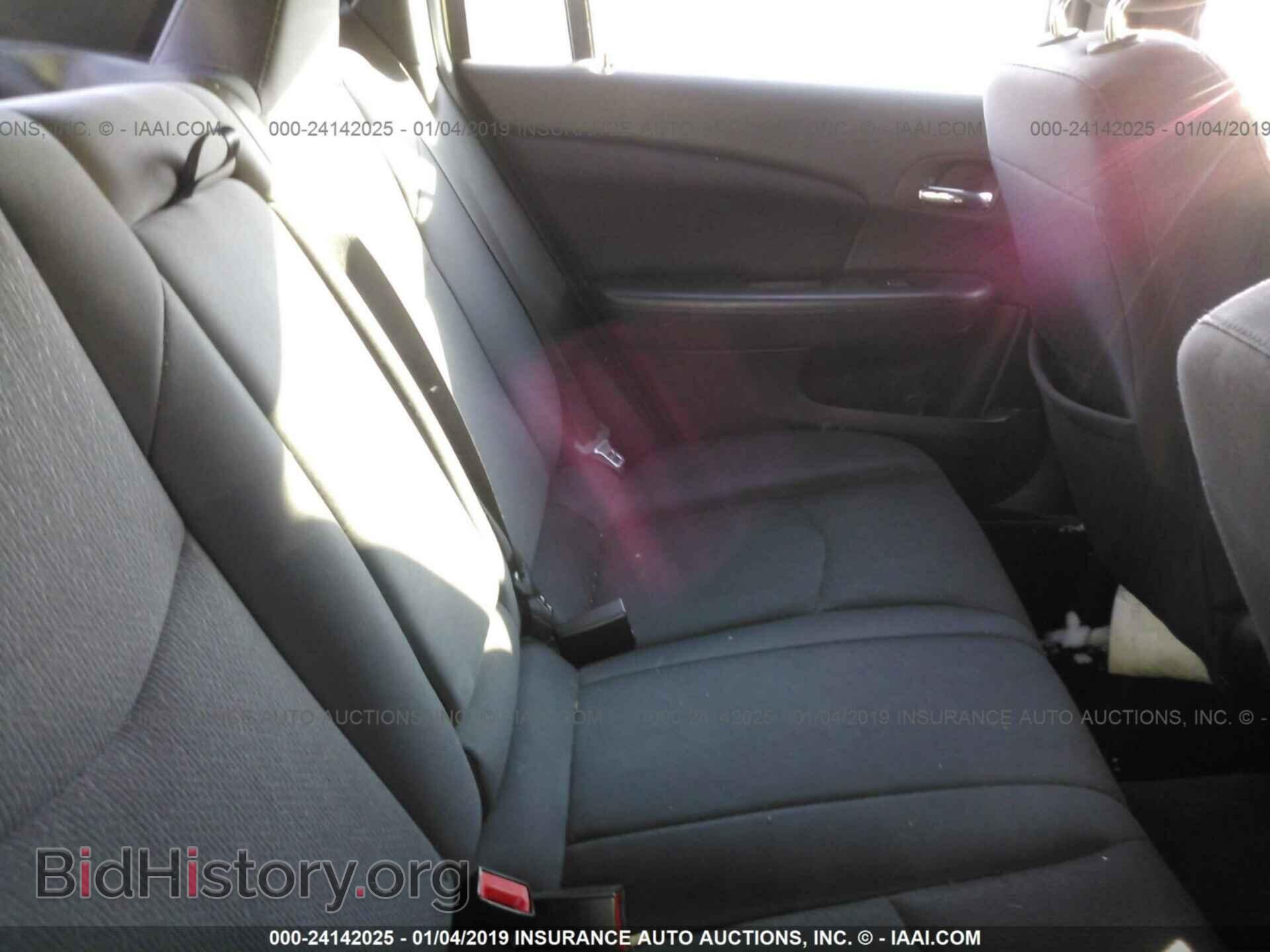 2014 CHRYSLER 200 - VIN: 1C3CCBABXEN207820 - Фото 8