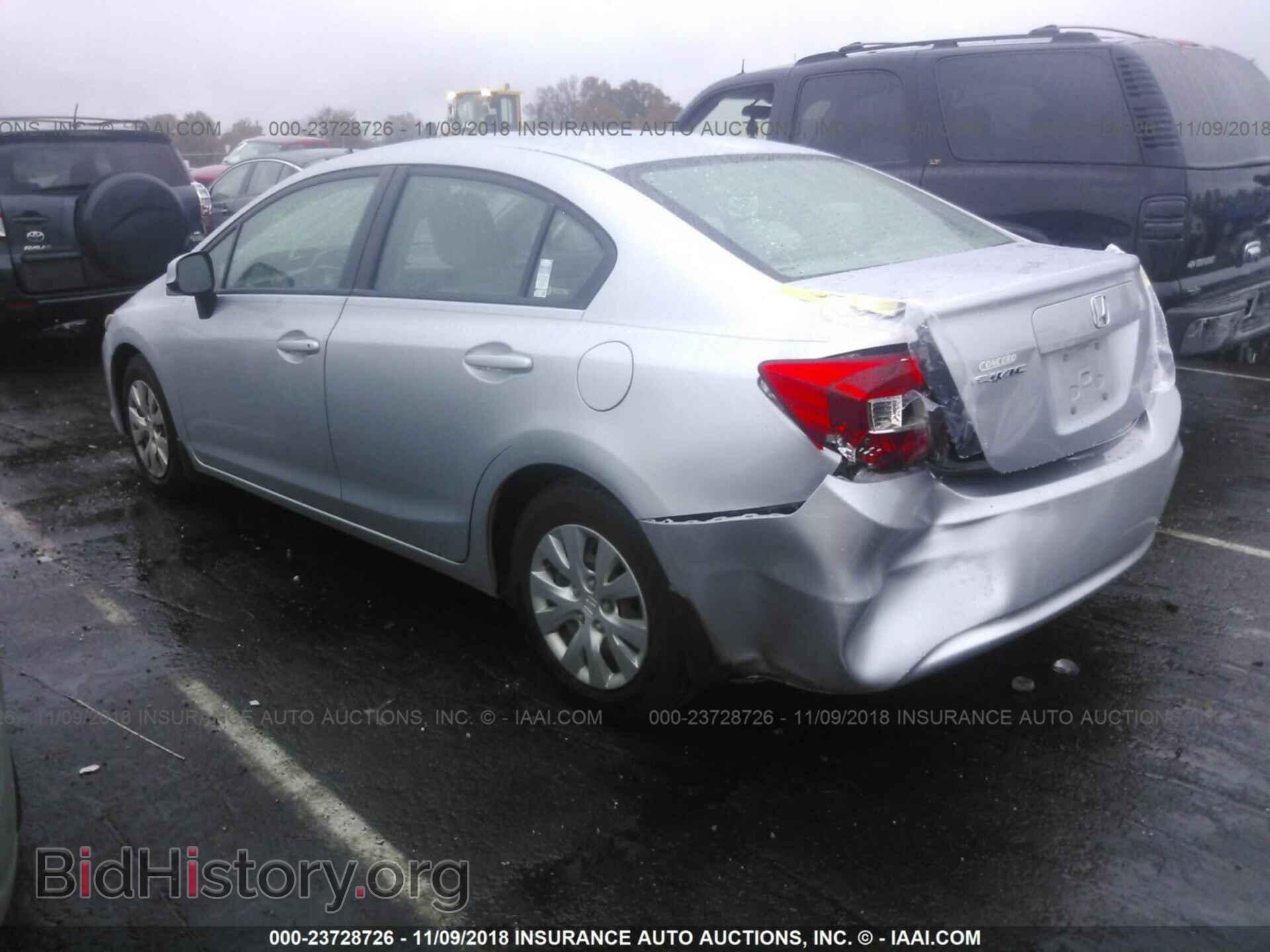 2012 HONDA CIVIC - VIN: 2HGFB2F54CH582138 - Фото 3