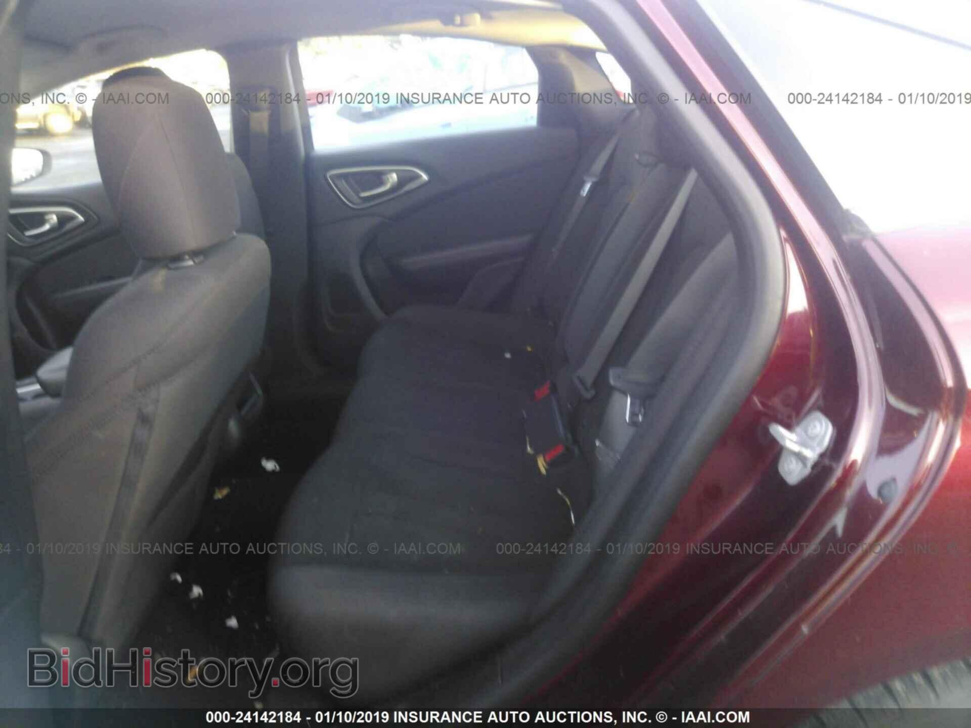 2016 CHRYSLER 200 - VIN: 1C3CCCAB3GN102741 - Photo 8