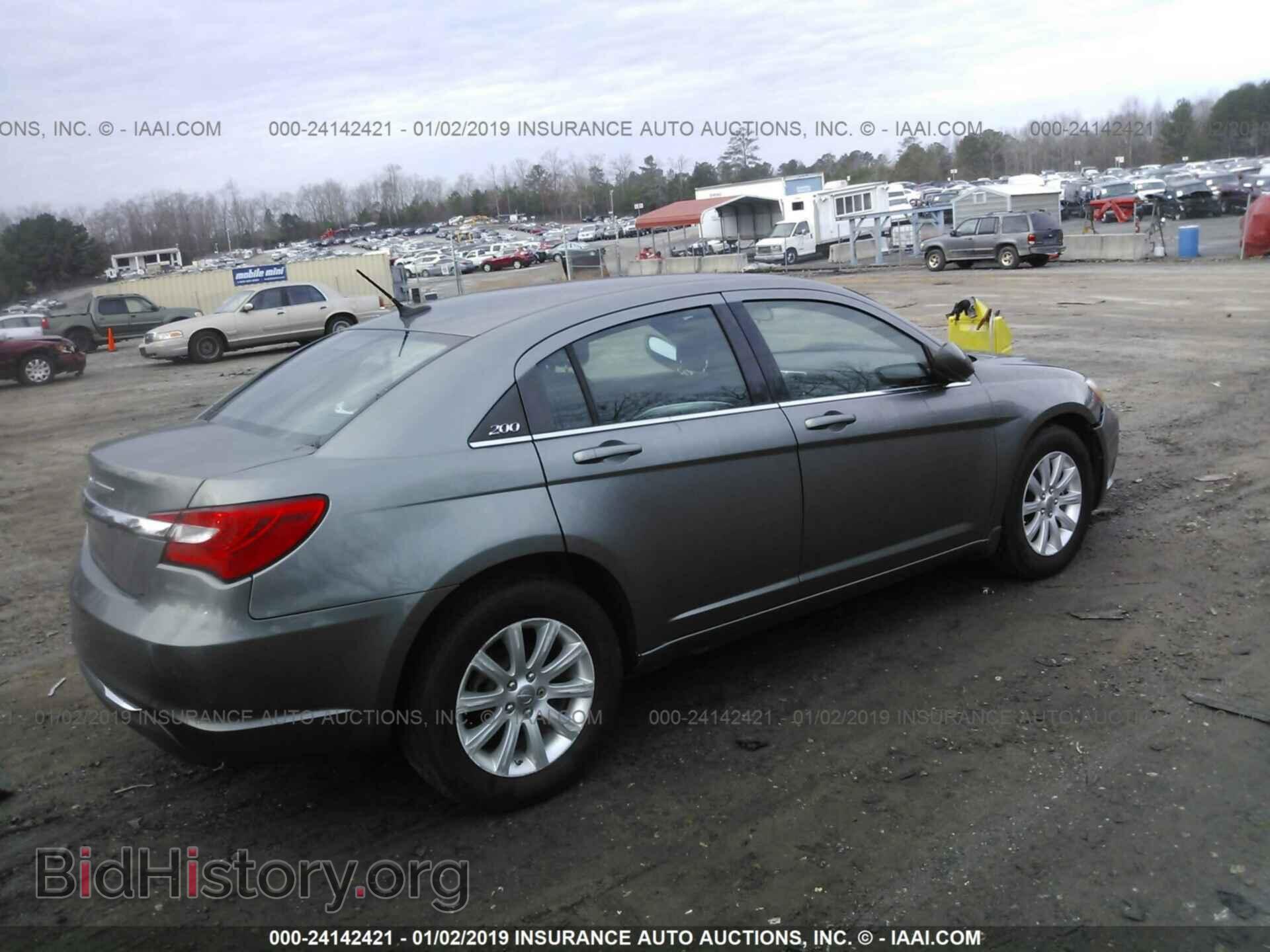 2012 CHRYSLER 200 - VIN: 1C3CCBBB5CN104400 - Photo 4