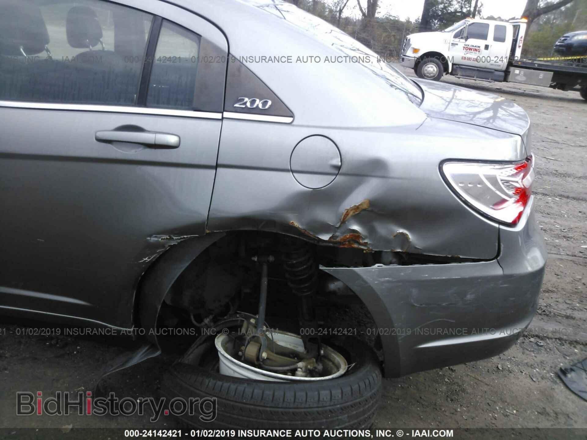 2012 CHRYSLER 200 - VIN: 1C3CCBBB5CN104400 - Photo 6
