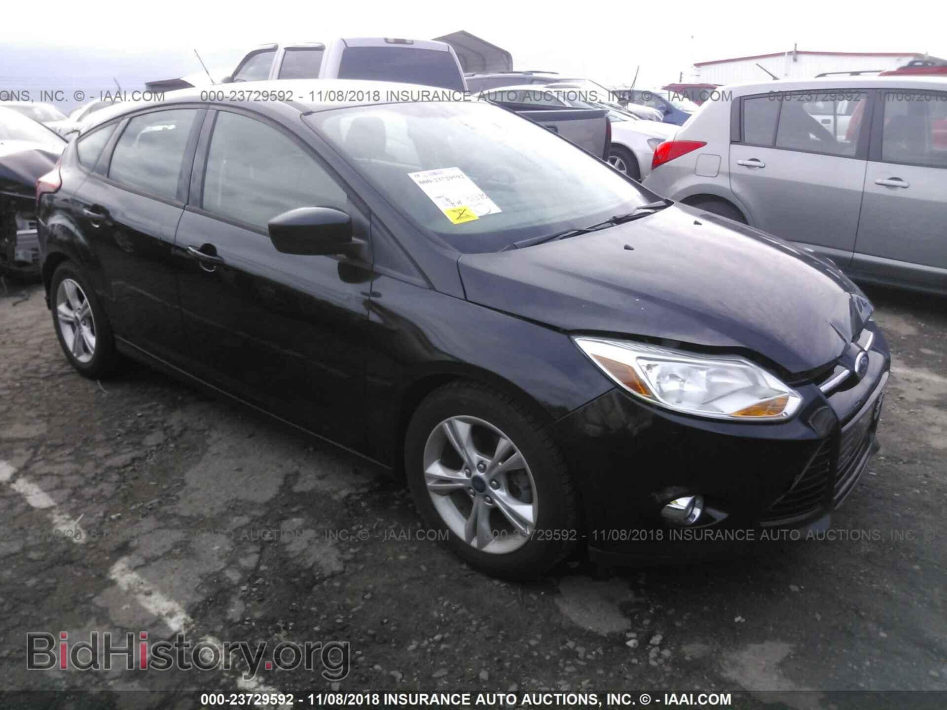 Photo 1FAHP3K21CL307846 - FORD FOCUS 2012