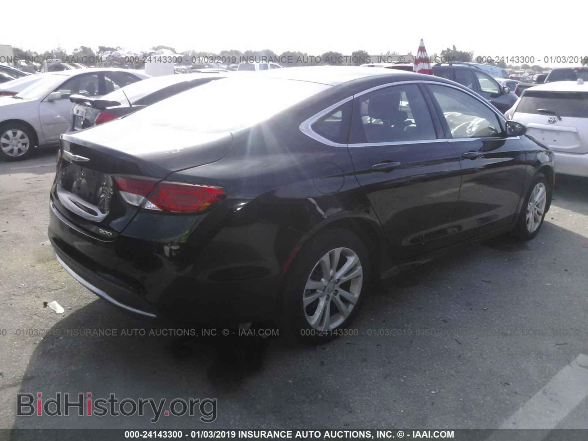 2015 CHRYSLER 200 - VIN: 1C3CCCAB9FN557429 - Photo 4