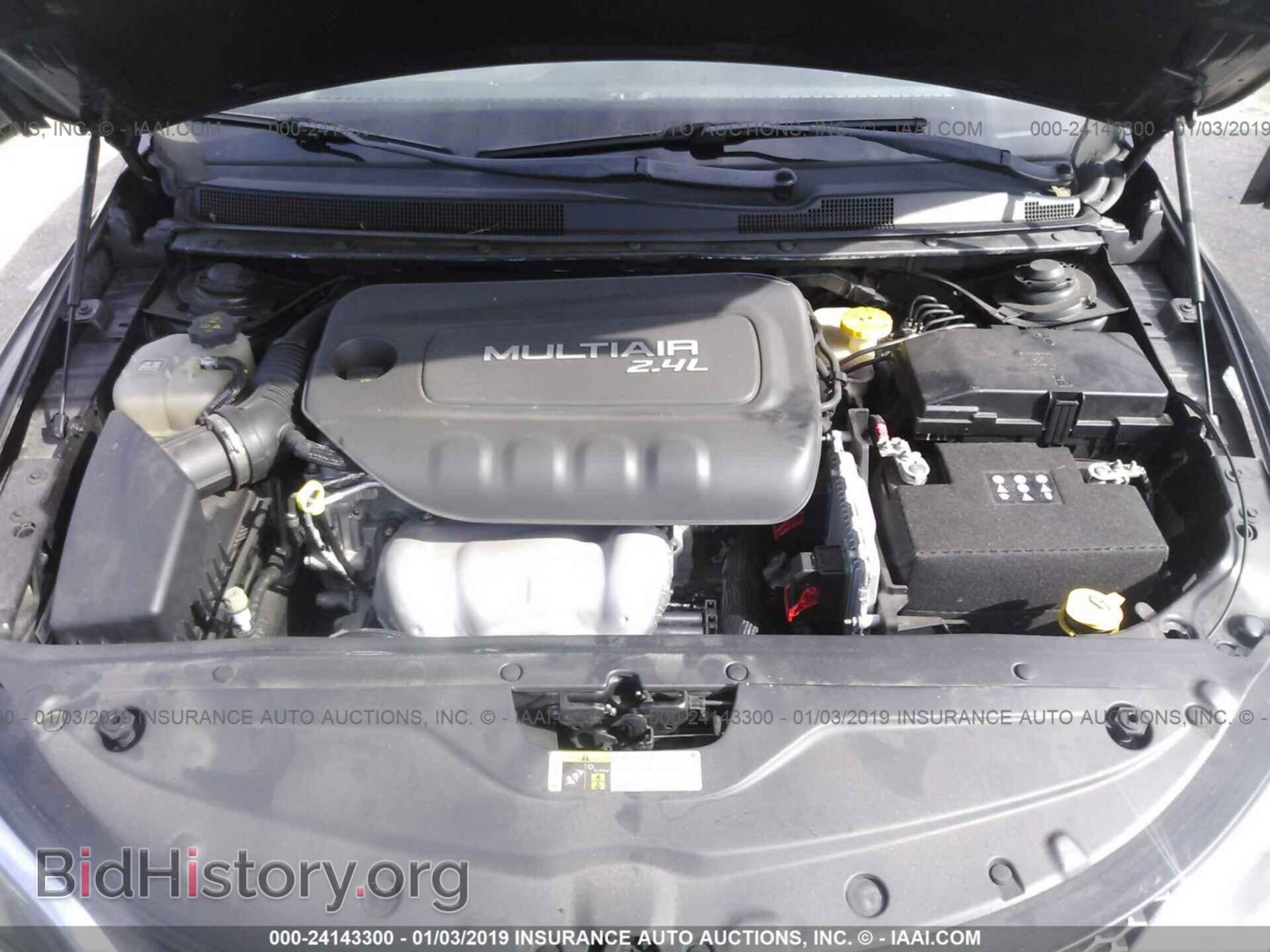 2015 CHRYSLER 200 - VIN: 1C3CCCAB9FN557429 - Photo 10
