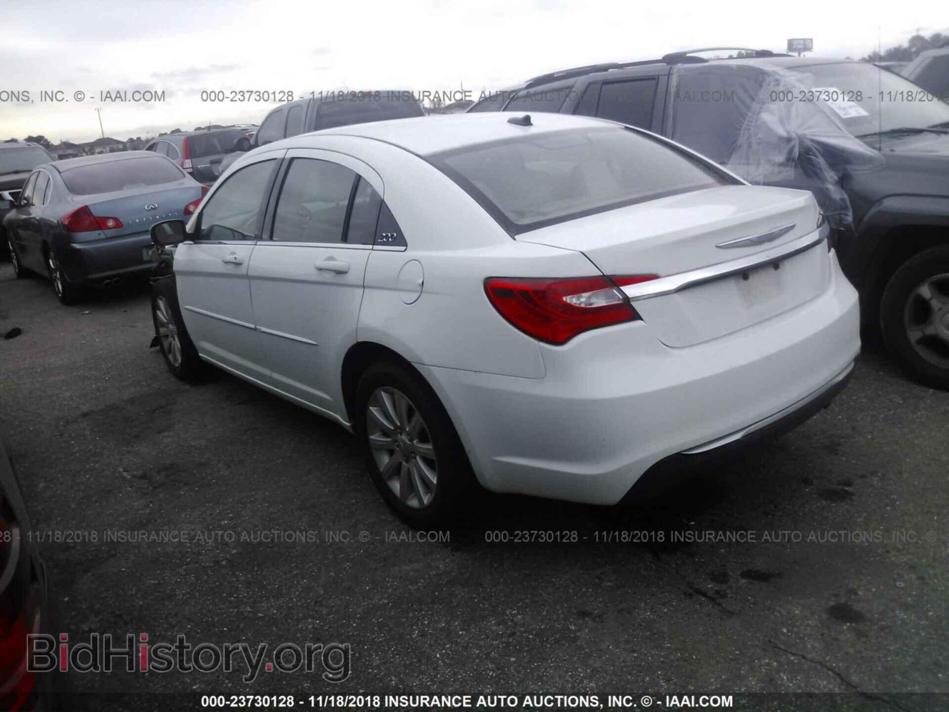 2012 CHRYSLER 200 - VIN: 1C3CCBBB2CN191673 - Фото 3