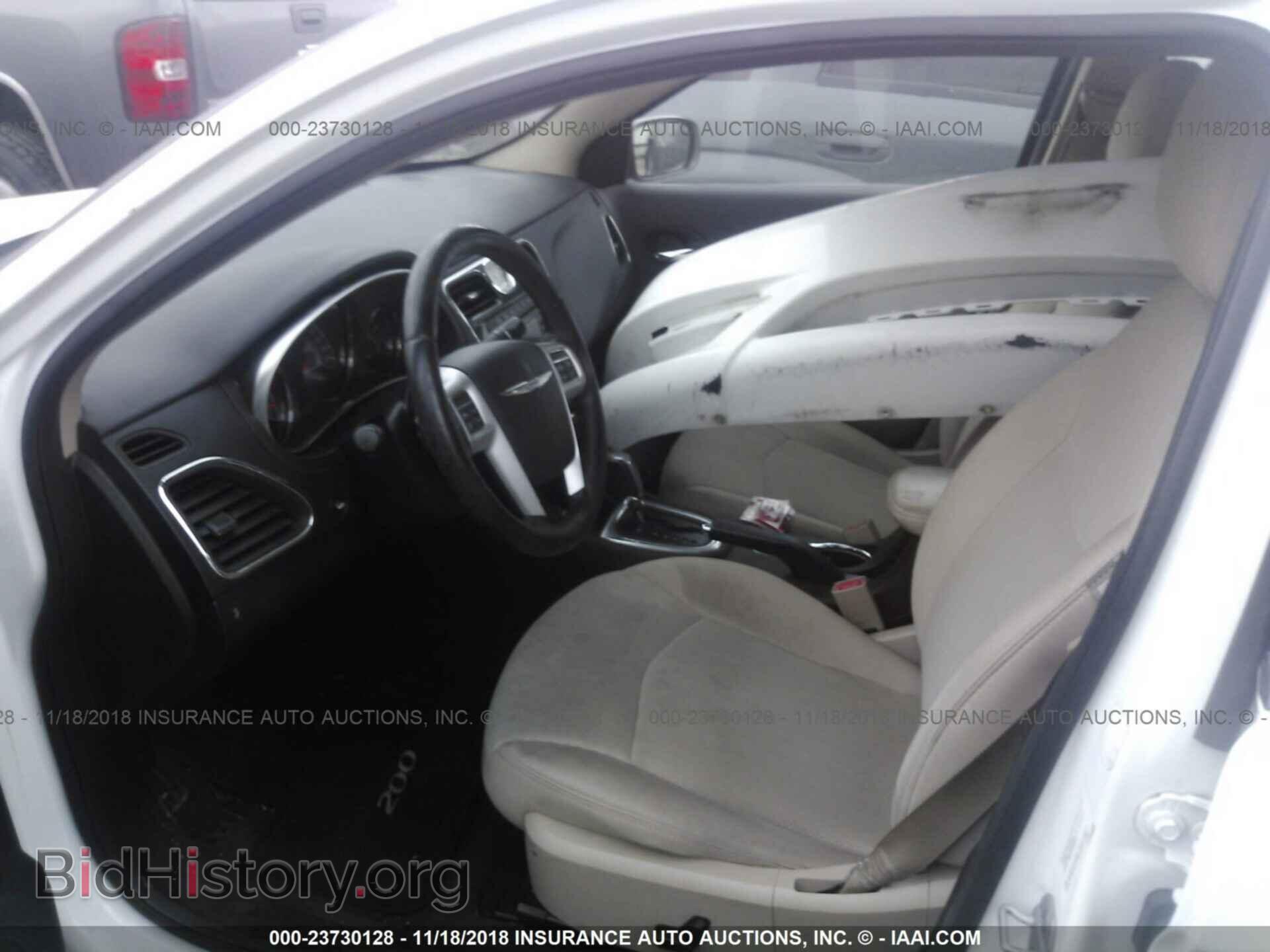 2012 CHRYSLER 200 - VIN: 1C3CCBBB2CN191673 - Фото 5