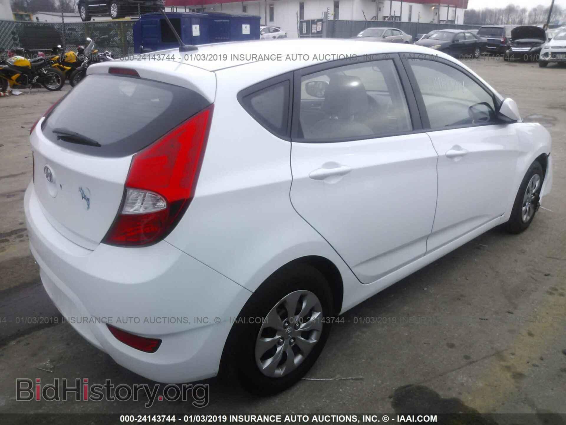 2016 HYUNDAI ACCENT - VIN: KMHCT5AE5GU285787 - Фото 4
