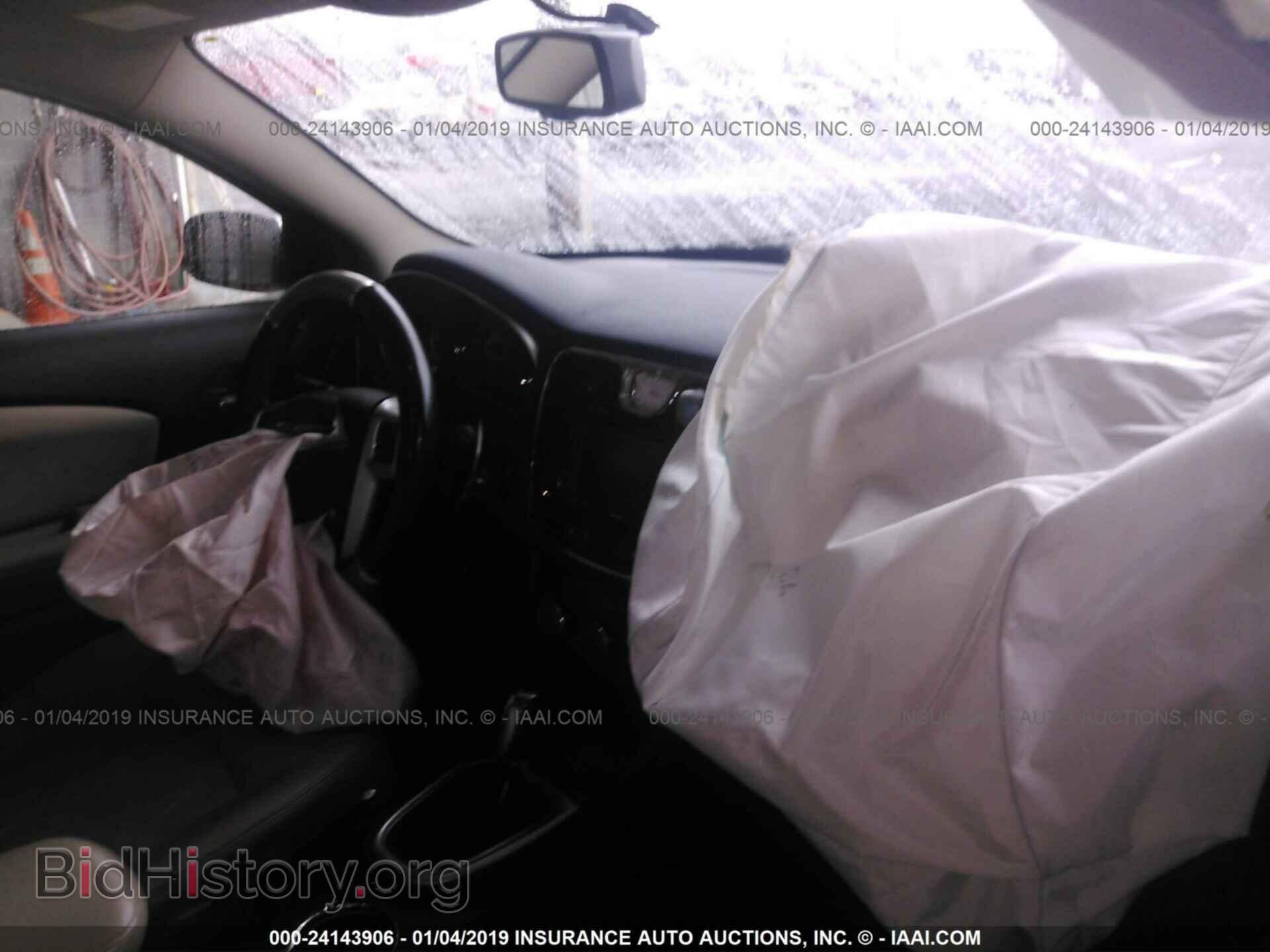 2011 CHRYSLER 200 - VIN: 1C3BC2FG8BN503270 - Photo 5