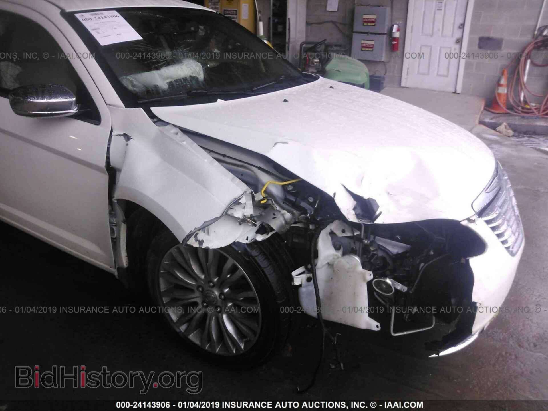 2011 CHRYSLER 200 - VIN: 1C3BC2FG8BN503270 - Photo 6