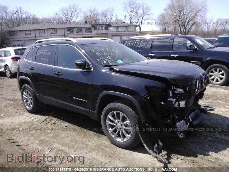 2019 Jeep CHEROKEE Latitude Plus (VIN 1C4PJMLN1KD116541) — photo 1 of 10, IAAI, damage: front end