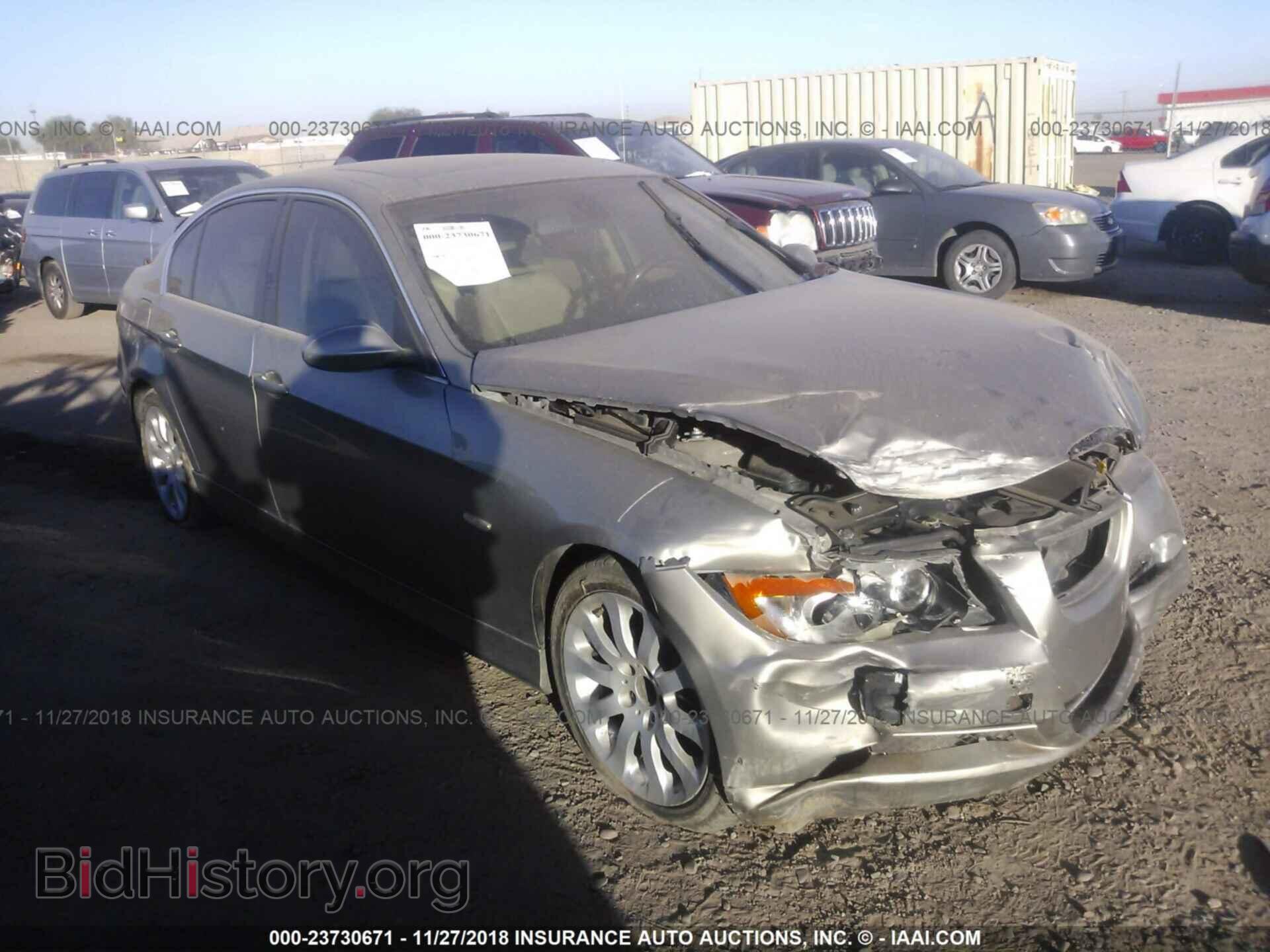 Photo WBAVB73577VF54231 - BMW 335 2007
