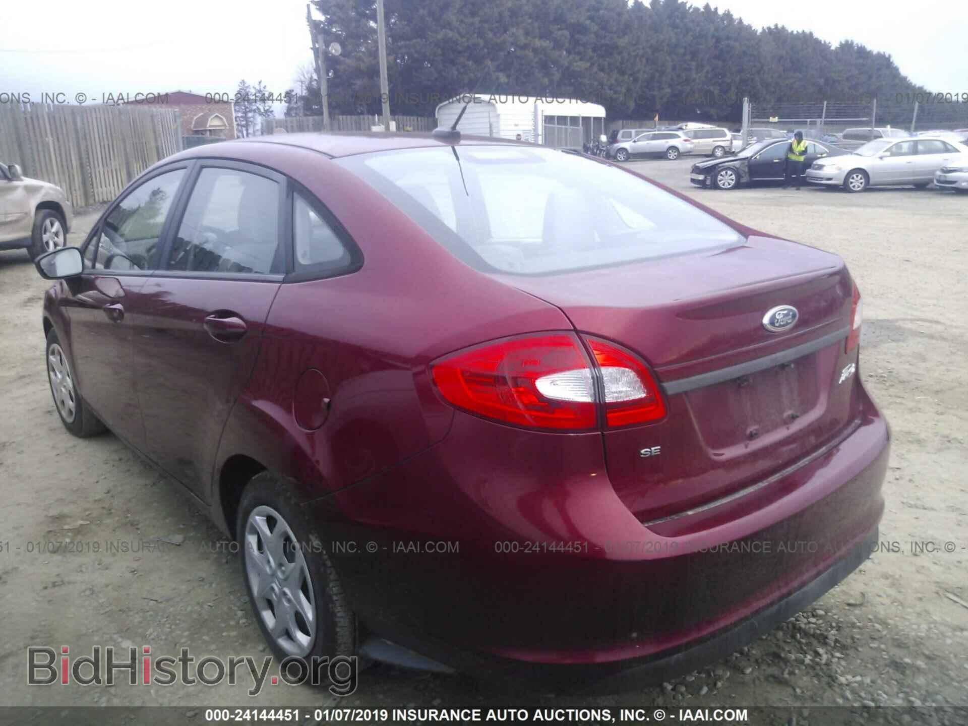 2013 FORD FIESTA - VIN: 3FADP4BJ6DM218950 - Фото 3