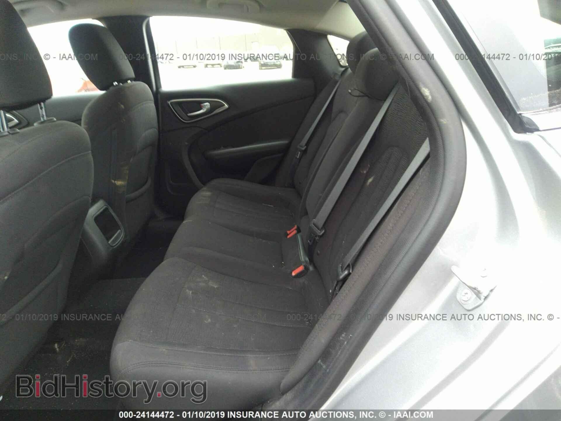 2015 CHRYSLER 200 - VIN: 1C3CCCAB9FN696167 - Фото 8