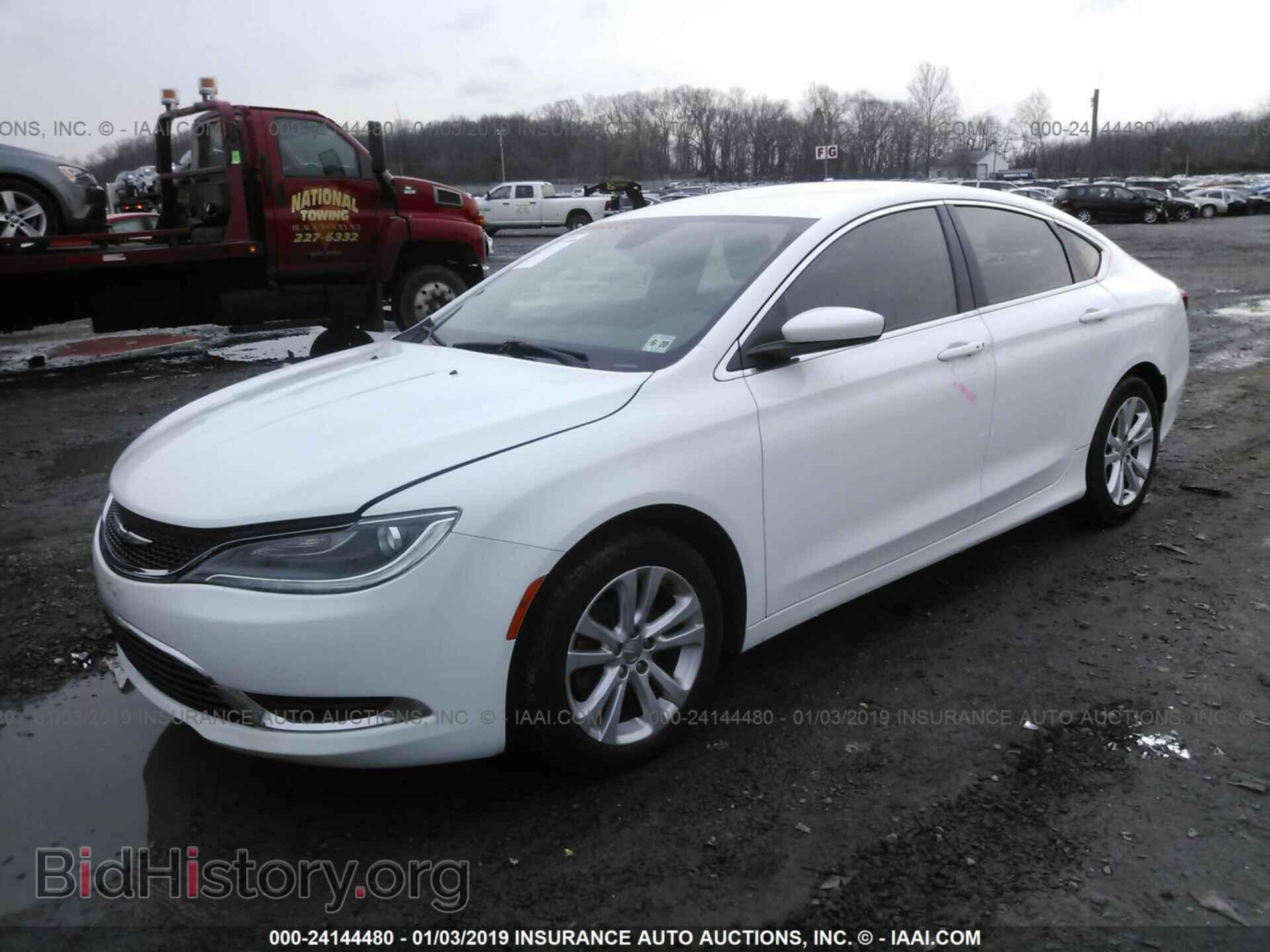 2015 CHRYSLER 200 - VIN: 1C3CCCAB7FN634816 - Photo 2