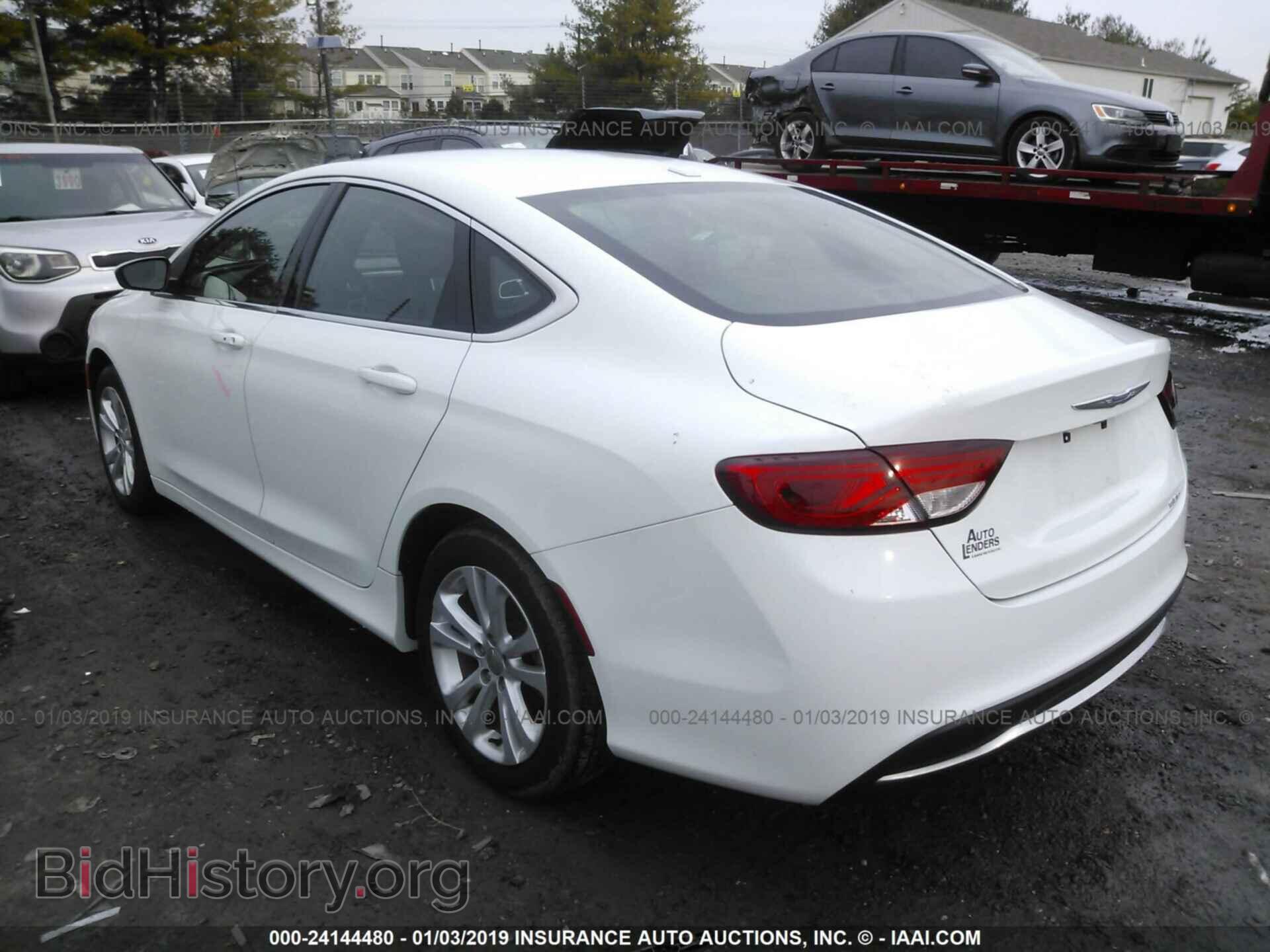 2015 CHRYSLER 200 - VIN: 1C3CCCAB7FN634816 - Photo 3
