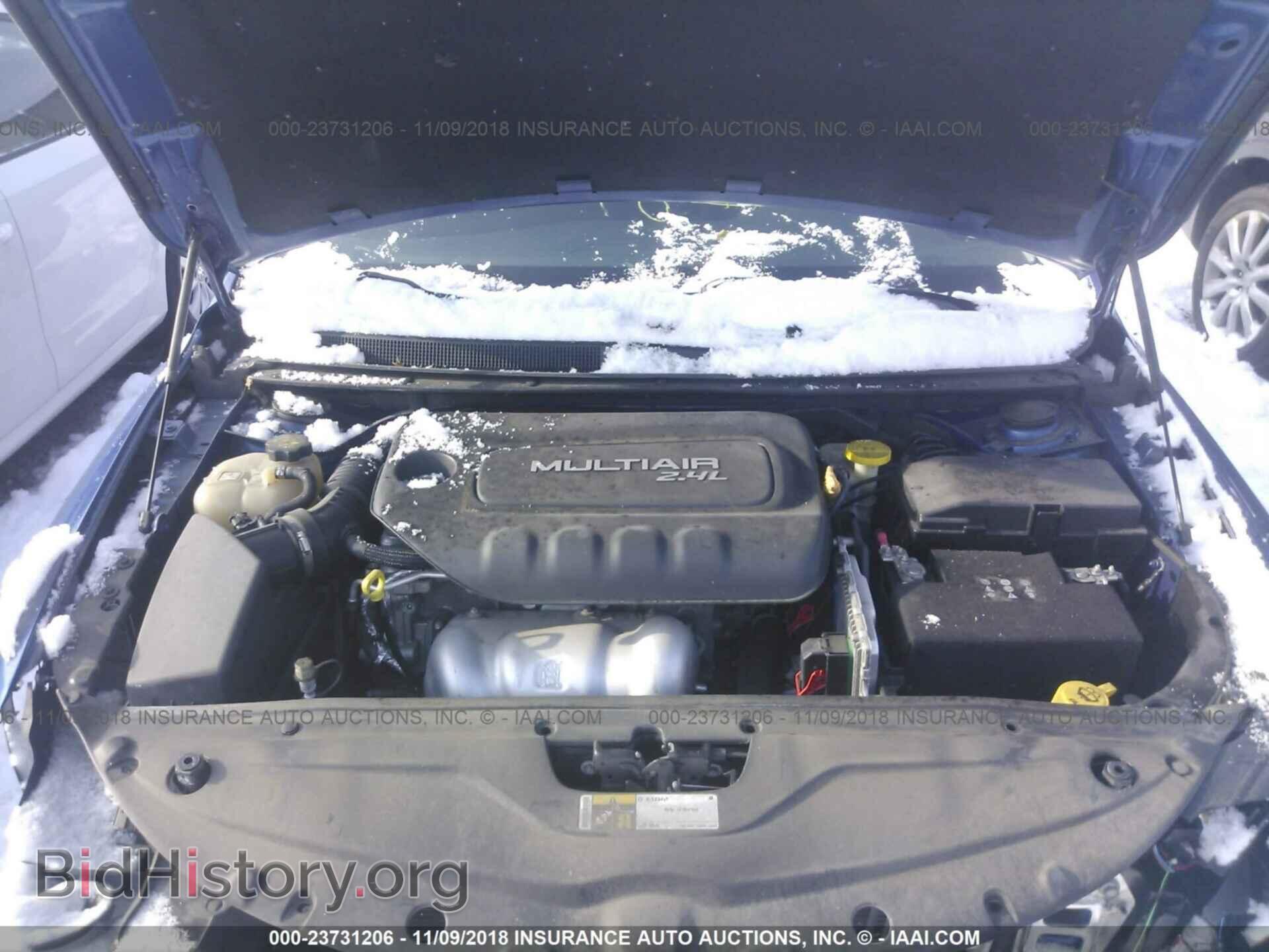 2016 CHRYSLER 200 - VIN: 1C3CCCAB6GN145423 - Фото 10
