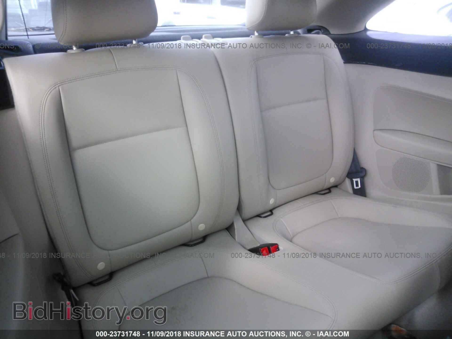 2014 VOLKSWAGEN BEETLE - VIN: 3VWJP7AT6EM626798 - Фото 8