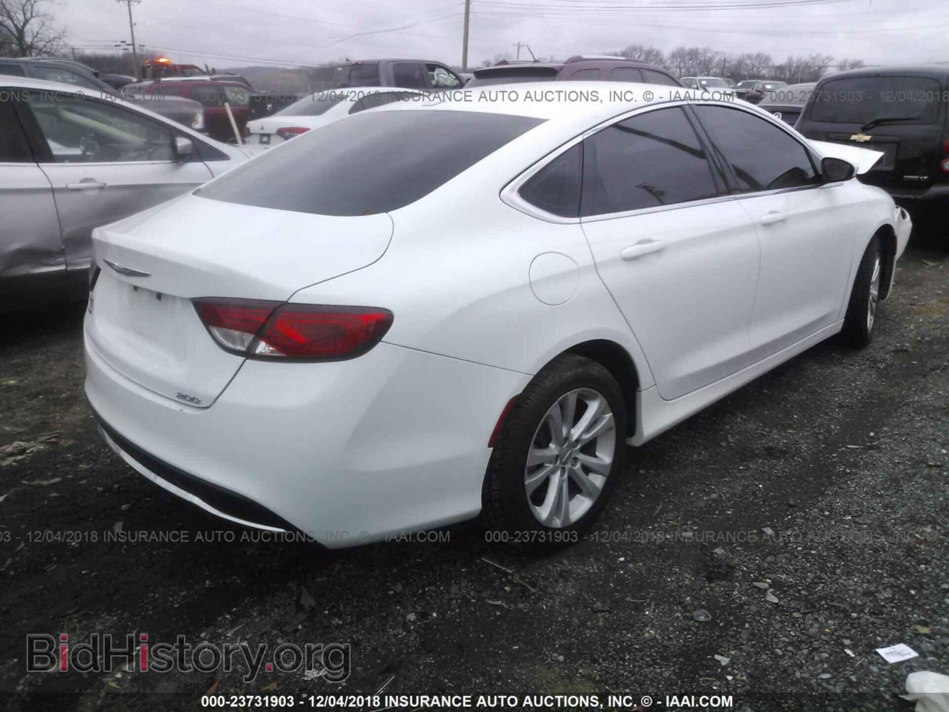 2015 CHRYSLER 200 - VIN: 1C3CCCAB0FN662652 - Photo 4