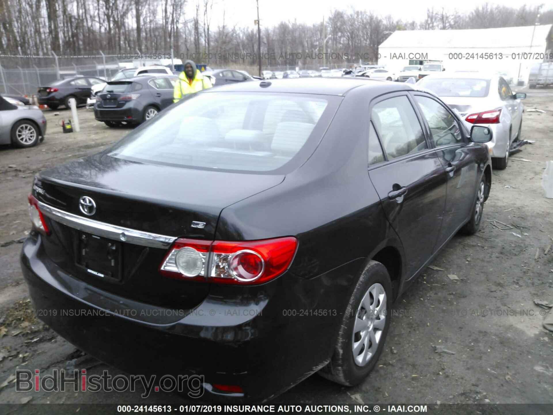 2011 TOYOTA COROLLA - VIN: JTDBU4EEXB9126888 - Фото 4