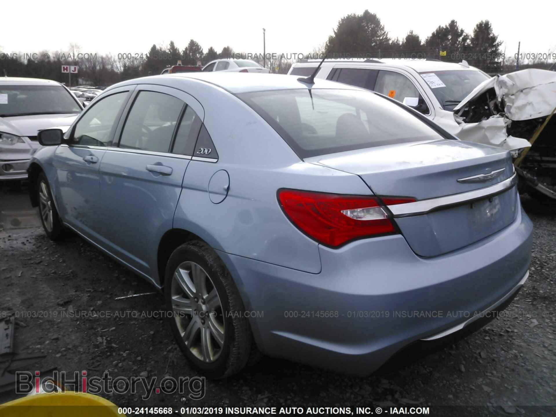 2012 CHRYSLER 200 - VIN: 1C3CCBBB5CN139907 - Фото 3