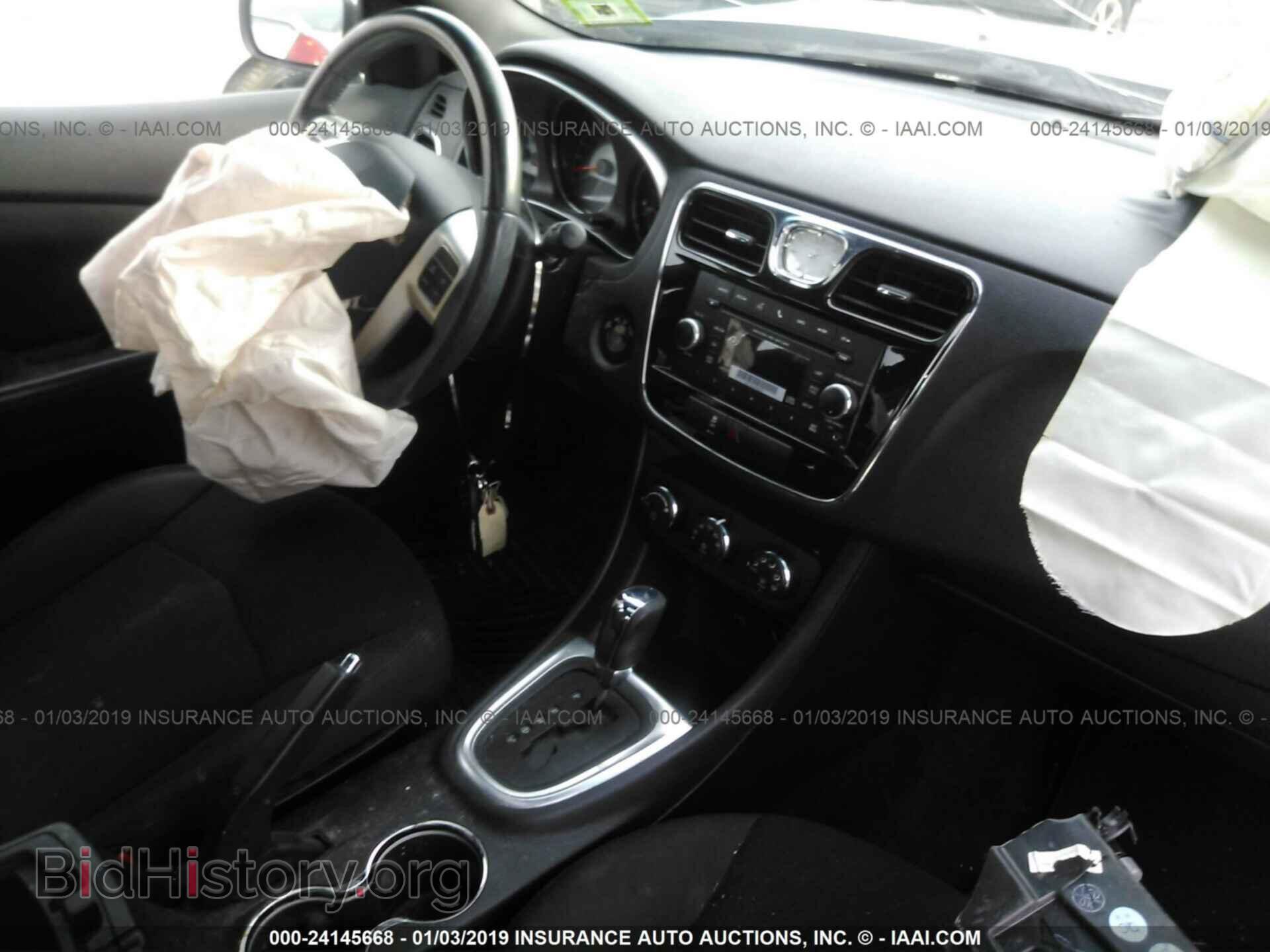 2012 CHRYSLER 200 - VIN: 1C3CCBBB5CN139907 - Фото 5