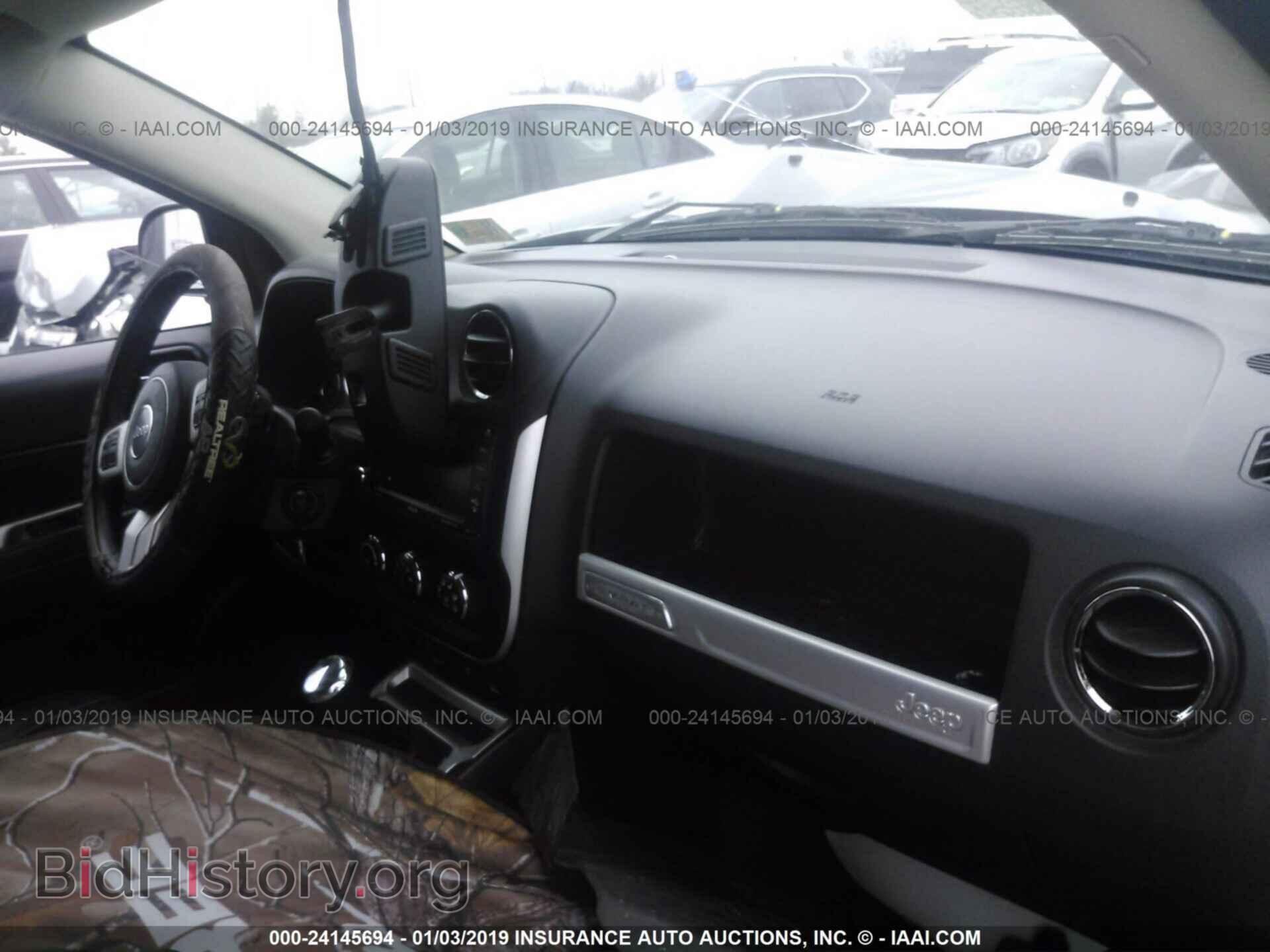2014 JEEP COMPASS - VIN: 1C4NJDCB8ED606945 - Photo 5