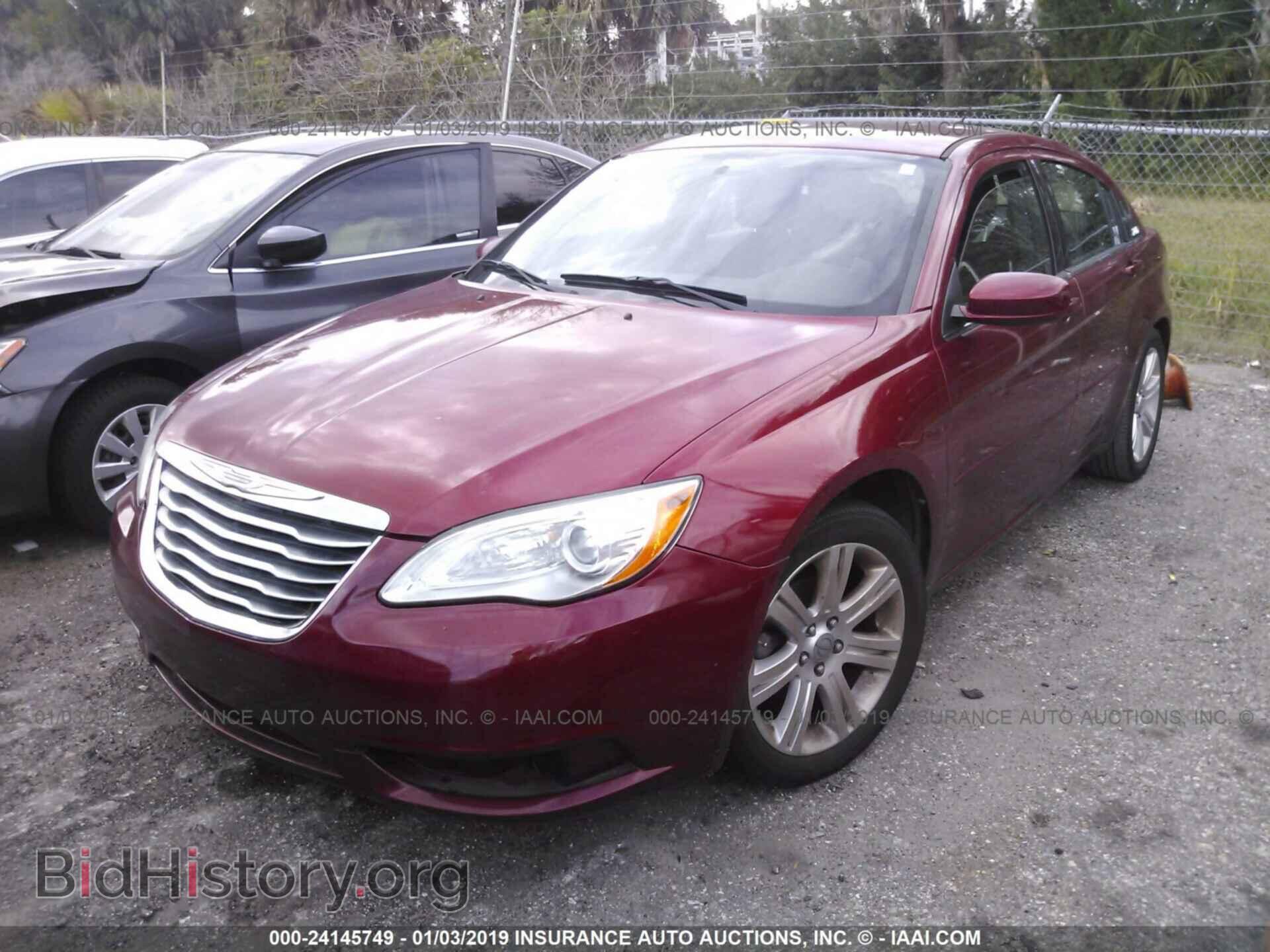 2013 CHRYSLER 200 - VIN: 1C3CCBBB7DN732167 - Photo 2