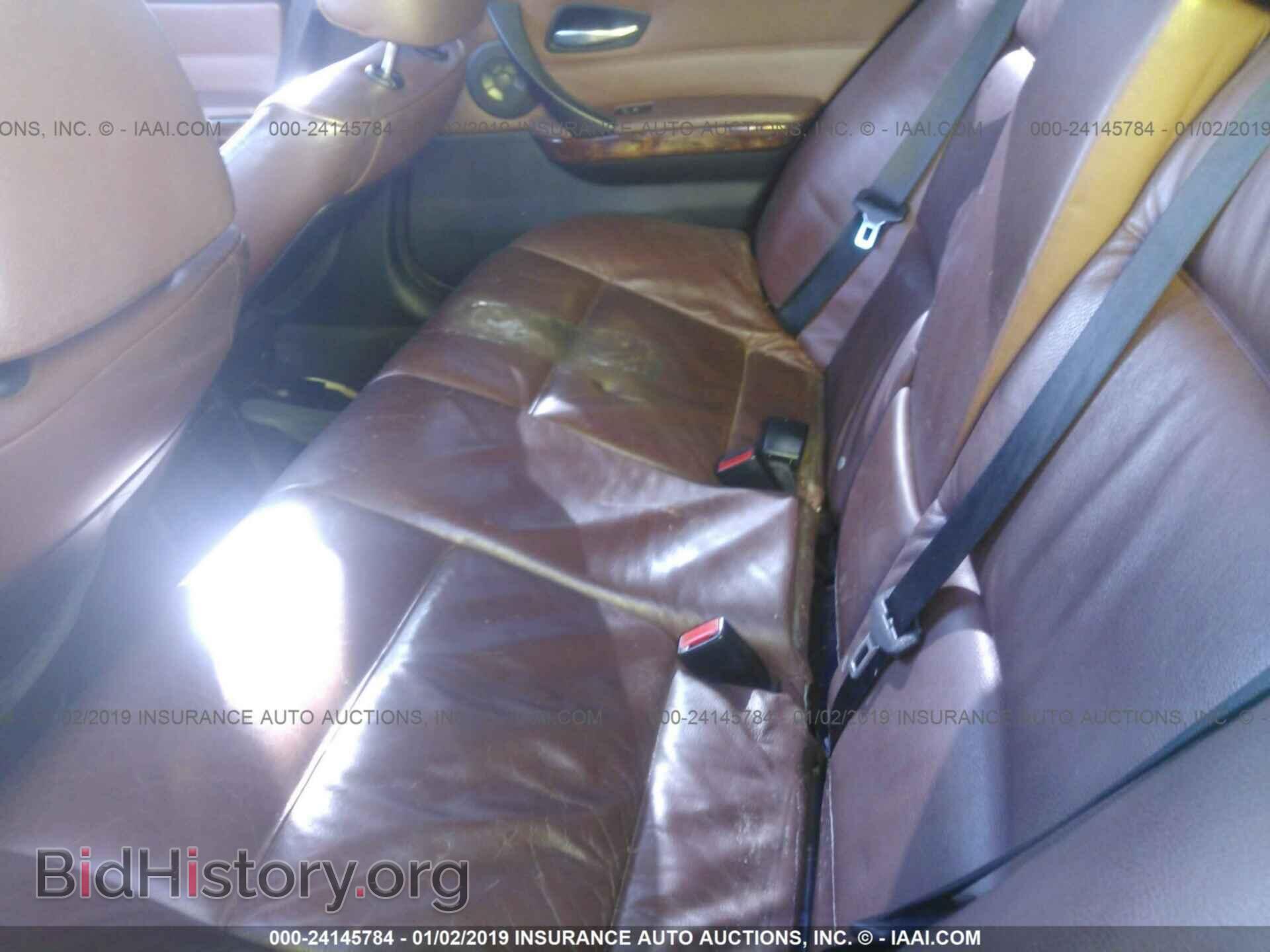 2006 BMW 330 - VIN: WBAVB33586KR74277 - Фото 8