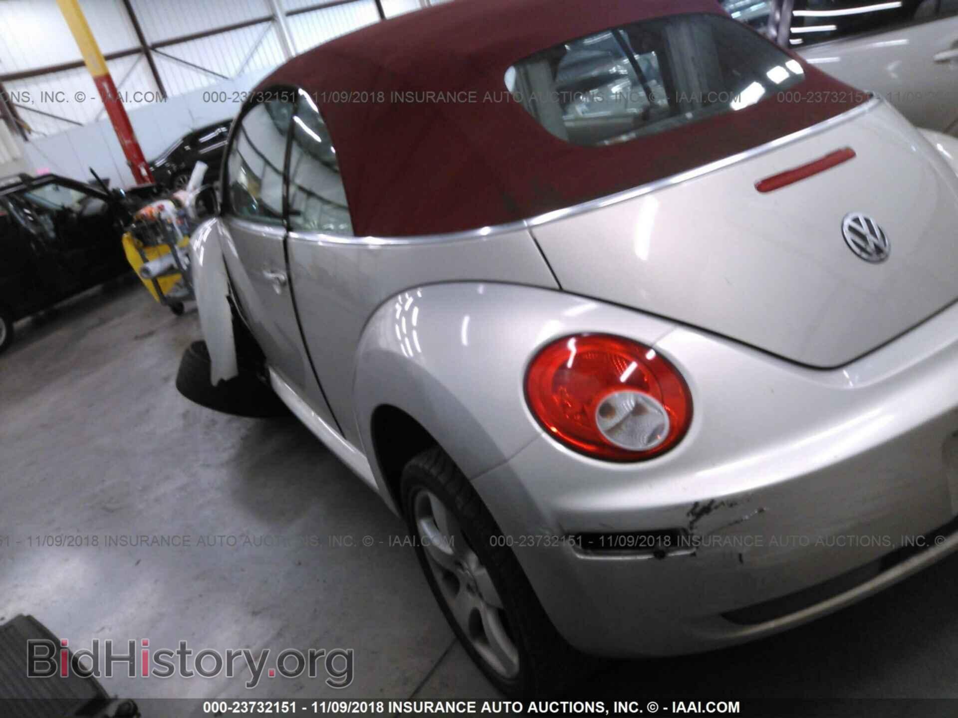 2009 VOLKSWAGEN NEW BEETLE - VIN: 3VWSF31YX9M411507 - Фото 3