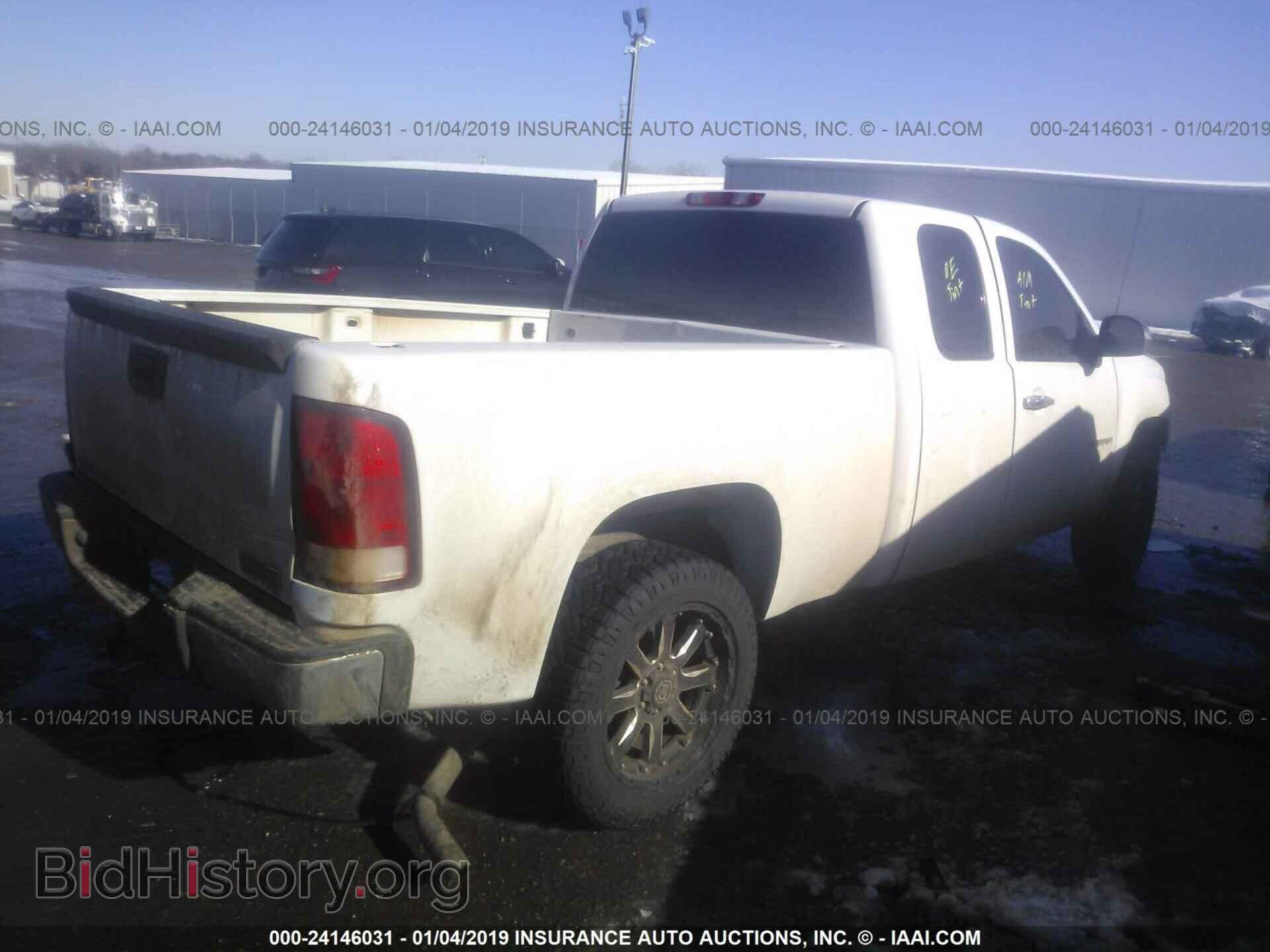 2013 GMC SIERRA - VIN: 1GTR1VE04DZ162239 - Фото 4