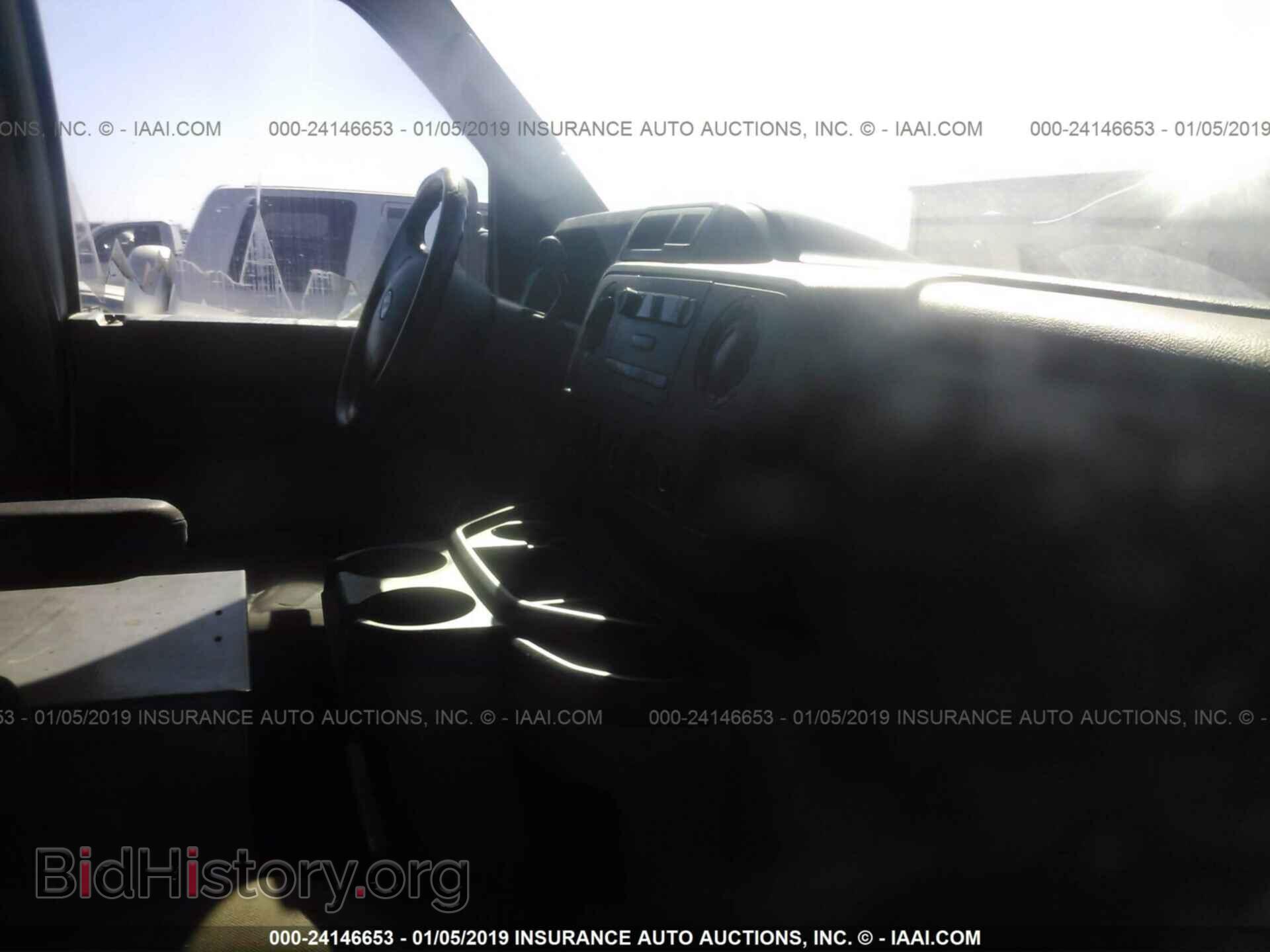 2010 FORD ECONOLINE - VIN: 1FTNE1EW7ADA63486 - Фото 5