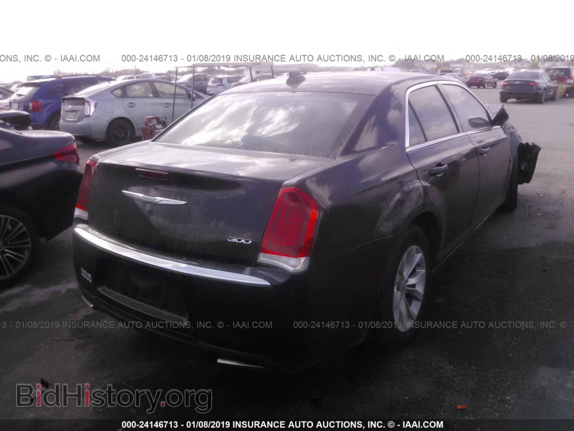 2015 CHRYSLER 300 - VIN: 2C3CCAAG7FH904393 - Фото 4