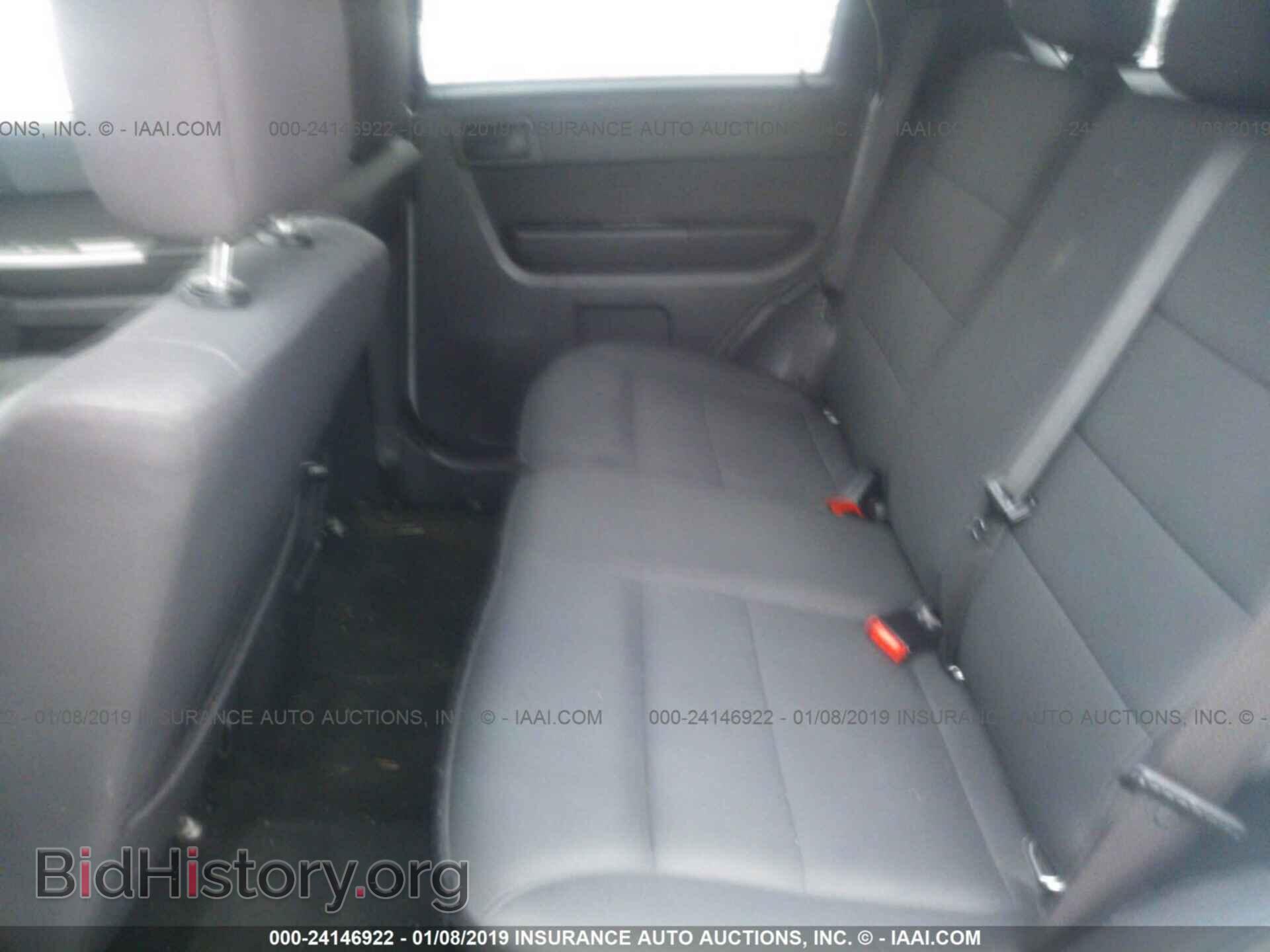 2011 FORD ESCAPE - VIN: 1FMCU0D72BKC27363 - Фото 8