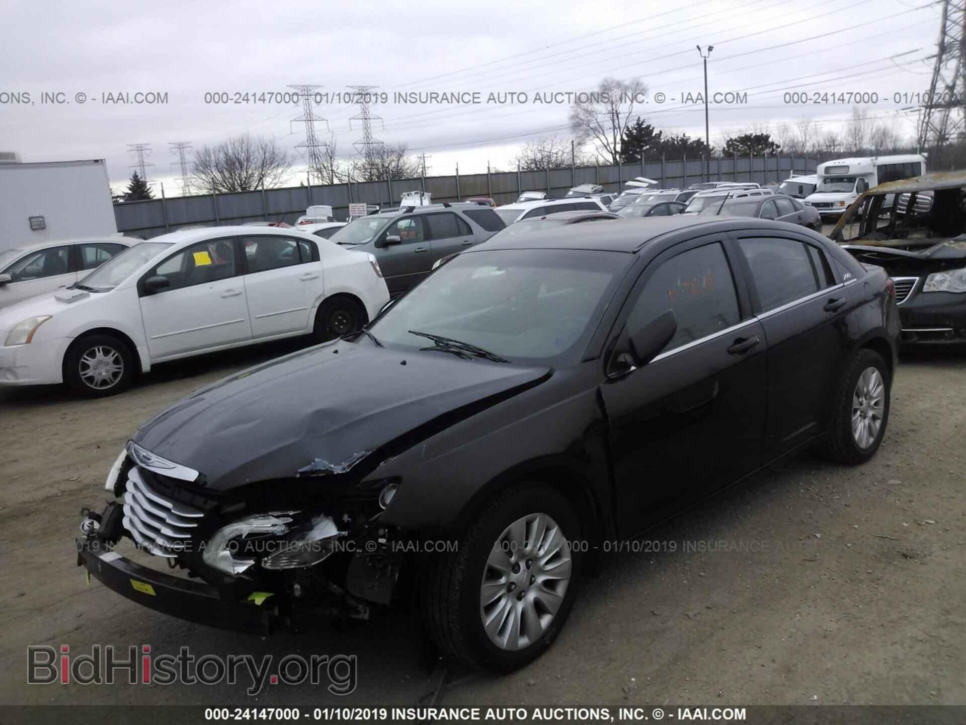 2012 CHRYSLER 200 - VIN: 1C3CCBAB3CN282727 - Photo 2